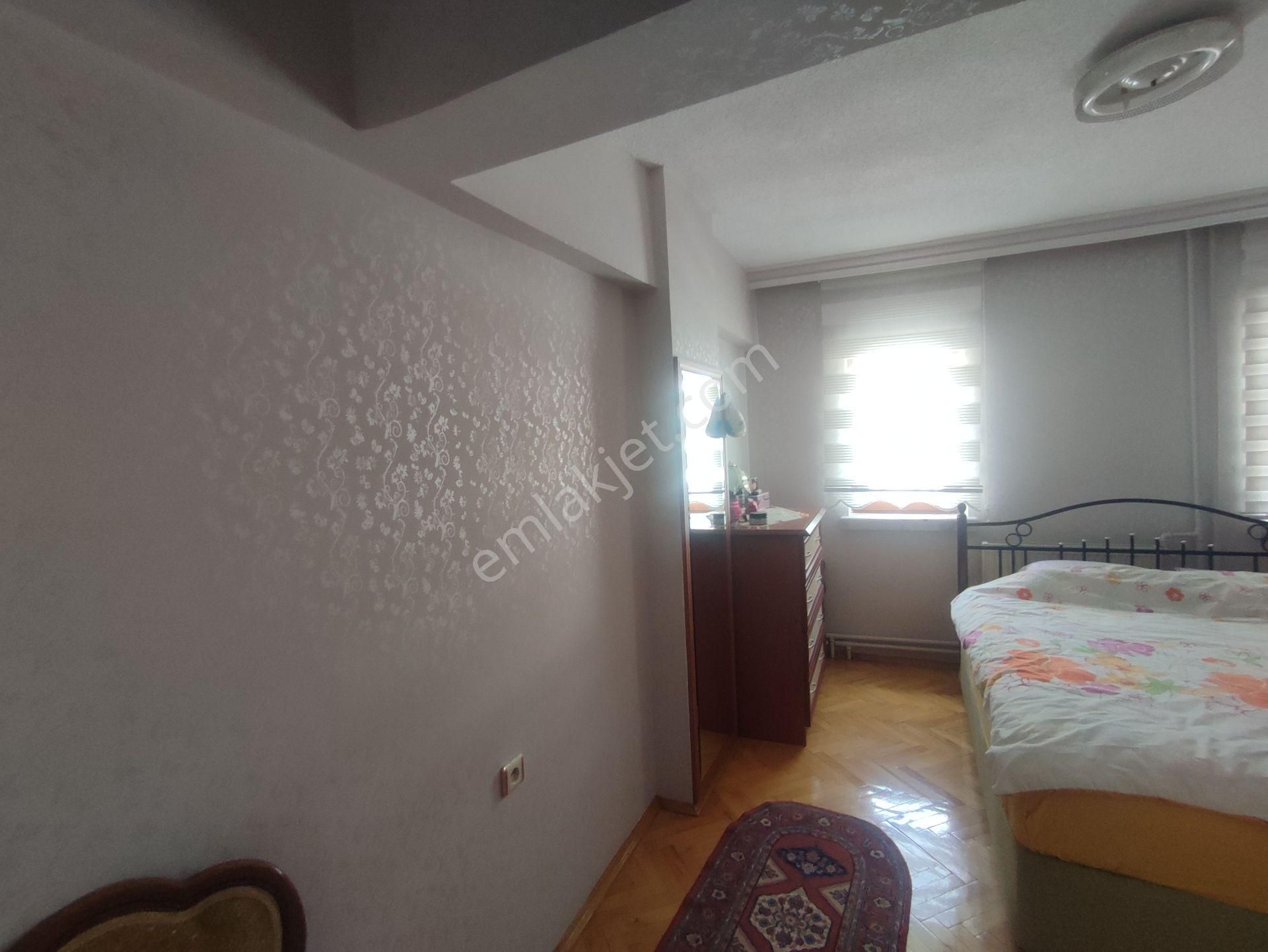 Ankara Çankaya Bakımlı Kapalı Teraslı Satılık Dubleks Daire - Görsel 3