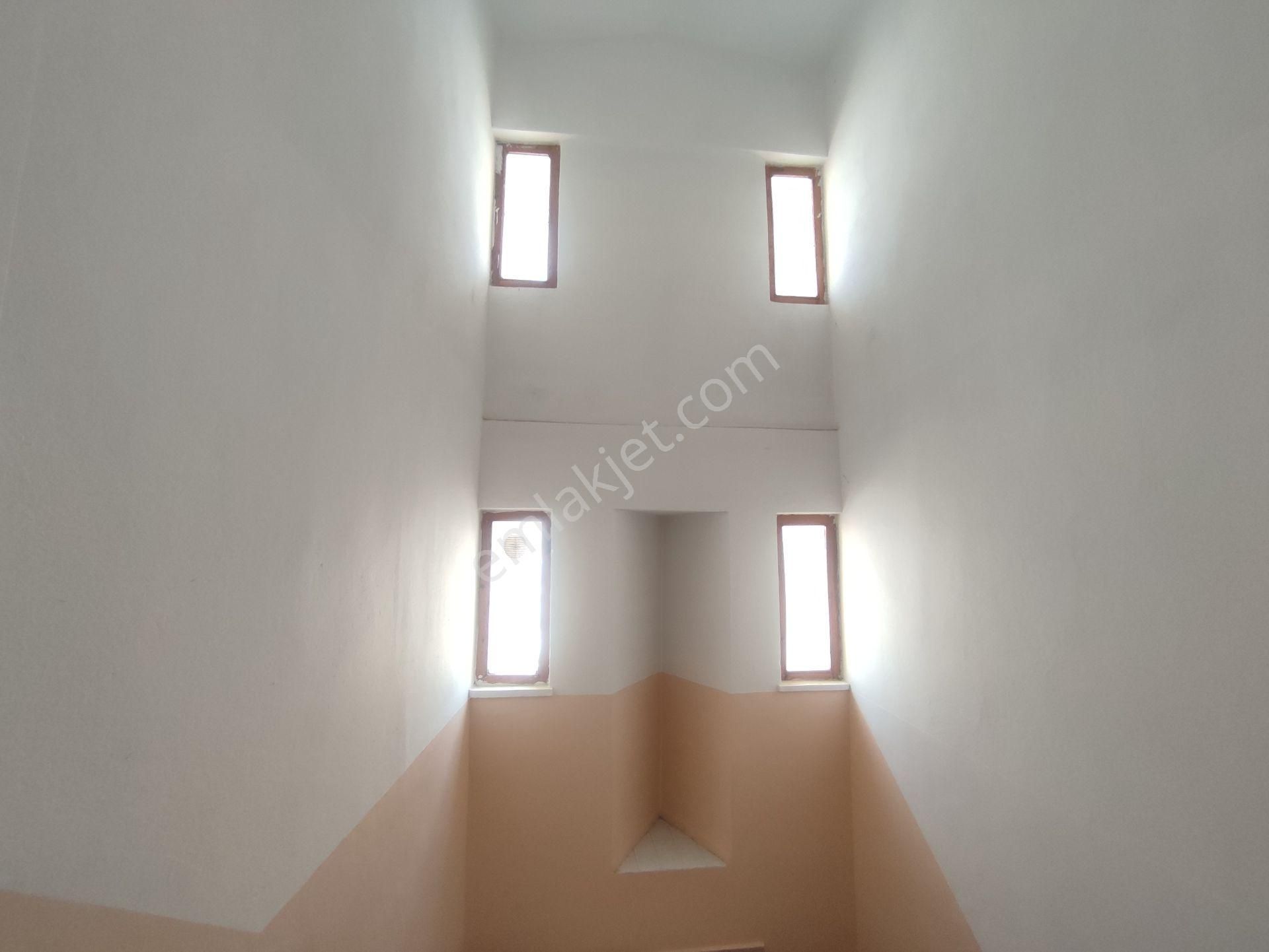 Ankara Çankaya Bakımlı Kapalı Teraslı Satılık Dubleks Daire - Görsel 27