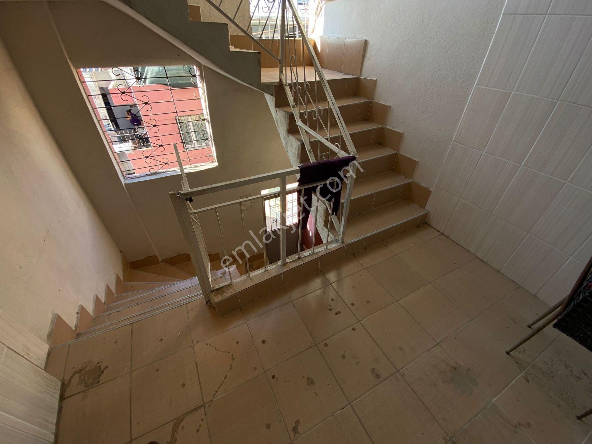 Acill Konak Mehmet Akif Mah.de 2 Katlı 2 Daireli Teraslı Komple Satılık Müstakil Ev - Görsel 17