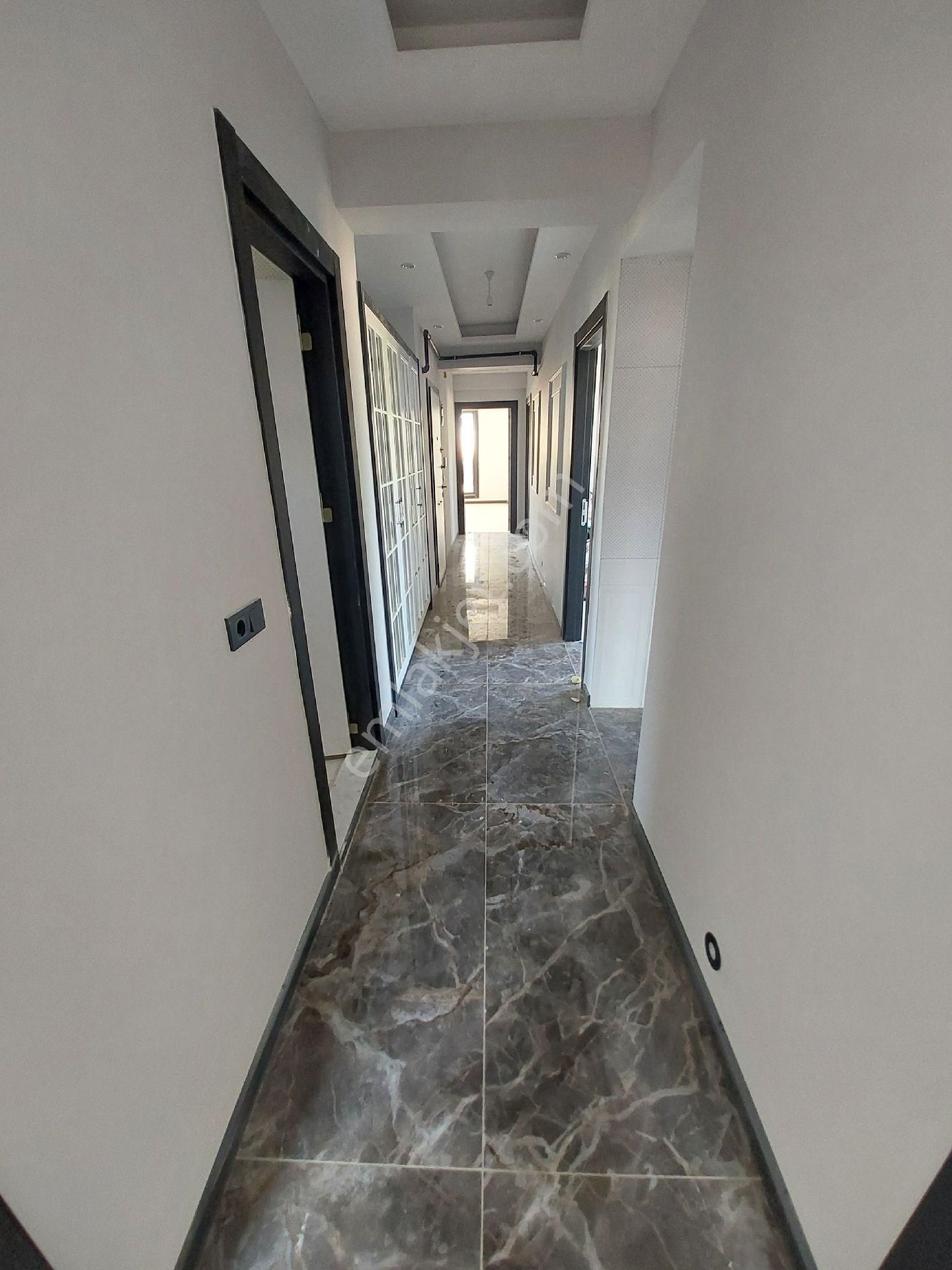 Doğru Gayrımenkulden Yyüksekzemin Kat 3+1 Yerden Isıtma Sıfır Daire - Görsel 15