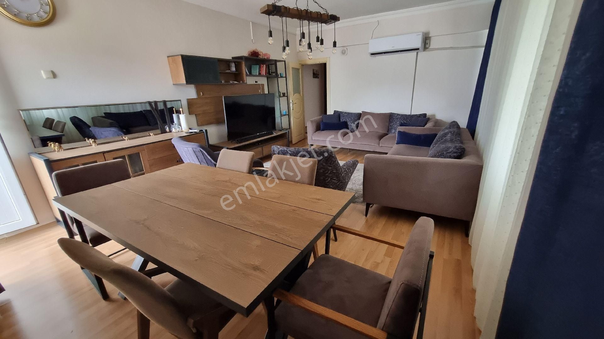 Memurevlerinde Satılık 3+1 Daire