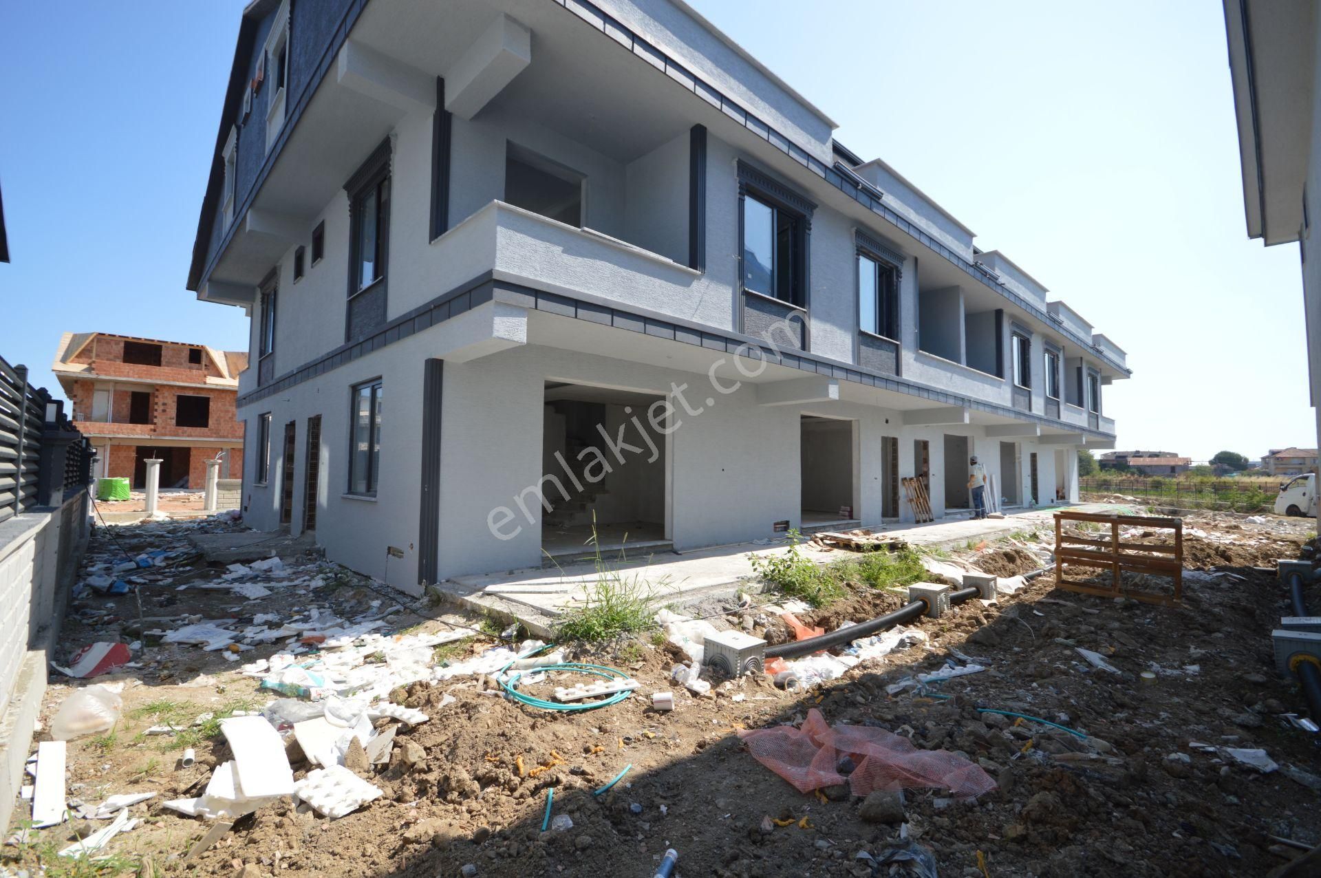 Kocaali De Geniş Bahçeli Villa, Hem De Çok Ucuz!