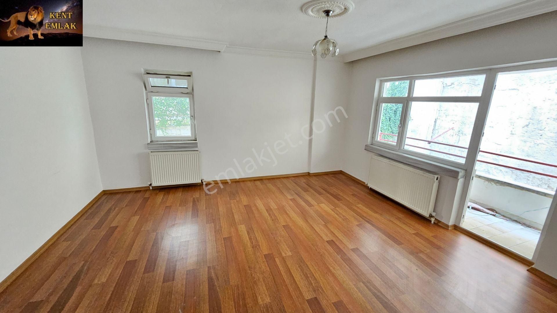 Saimekadında Yüksek Giriş Bağımsız Salon 3+1 Kiralık Daire