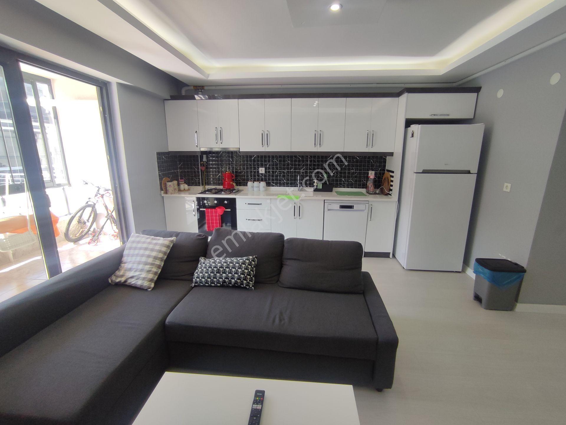 Bulut Yatırımdan 2+1 70 M² Merkezi Konumda Havuzlu Sitede Ful Eşyalı Yazlık Daire - Görsel 16
