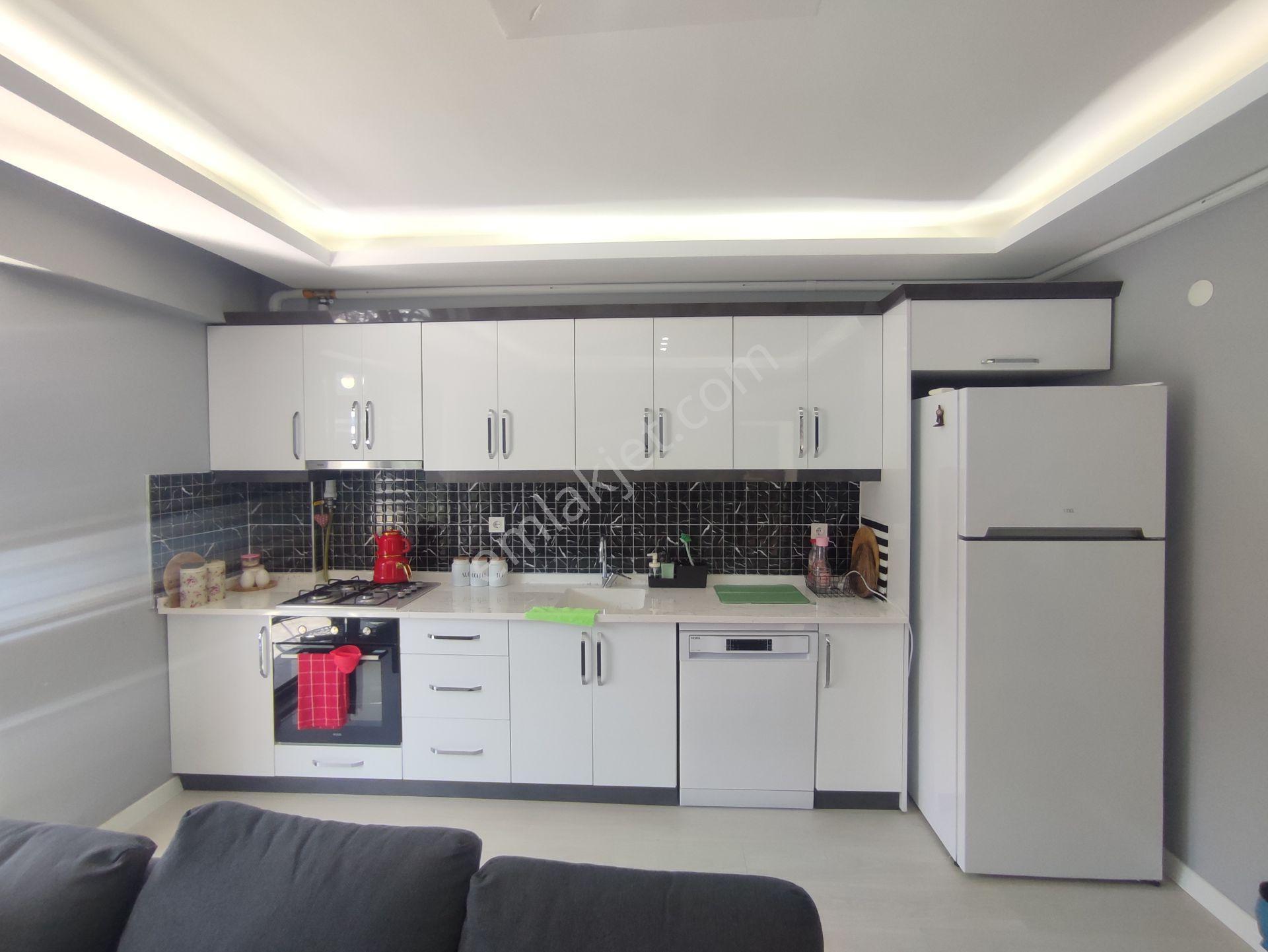Bulut Yatırımdan 2+1 70 M² Merkezi Konumda Havuzlu Sitede Ful Eşyalı Yazlık Daire - Görsel 25