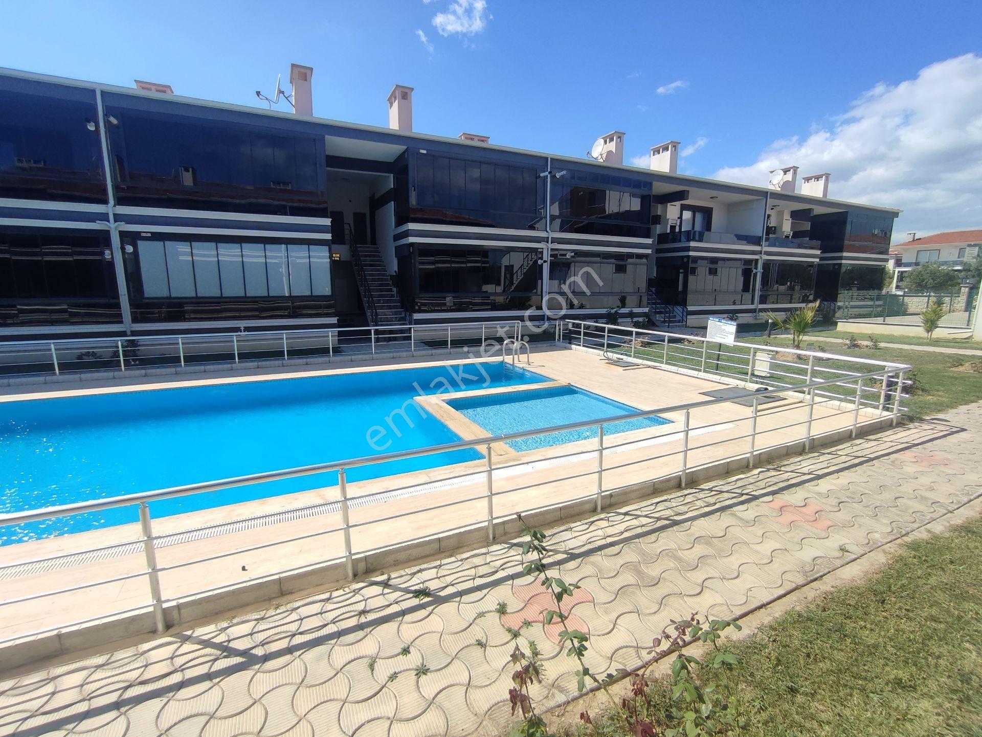 Bulut Yatırımdan 2+1 70 M² Merkezi Konumda Havuzlu Sitede Ful Eşyalı Yazlık Daire - Görsel 19