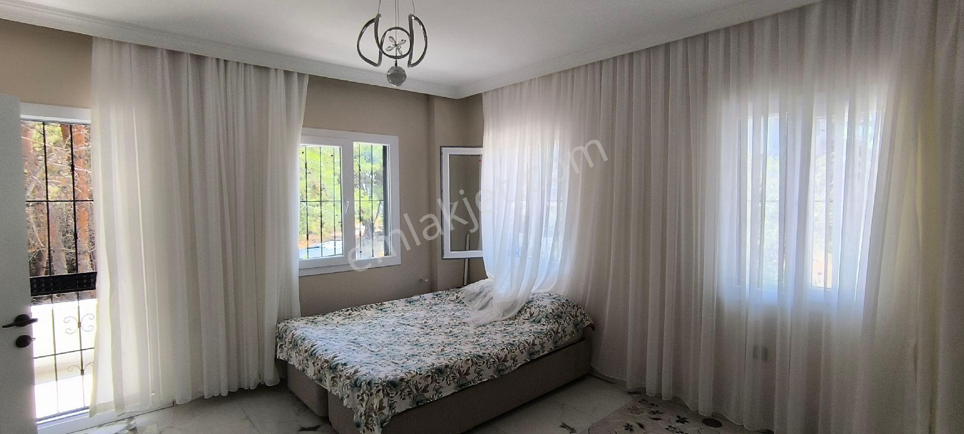 Kuşadası'nda Kiralık Eşyalı Yazlık - Görsel 16