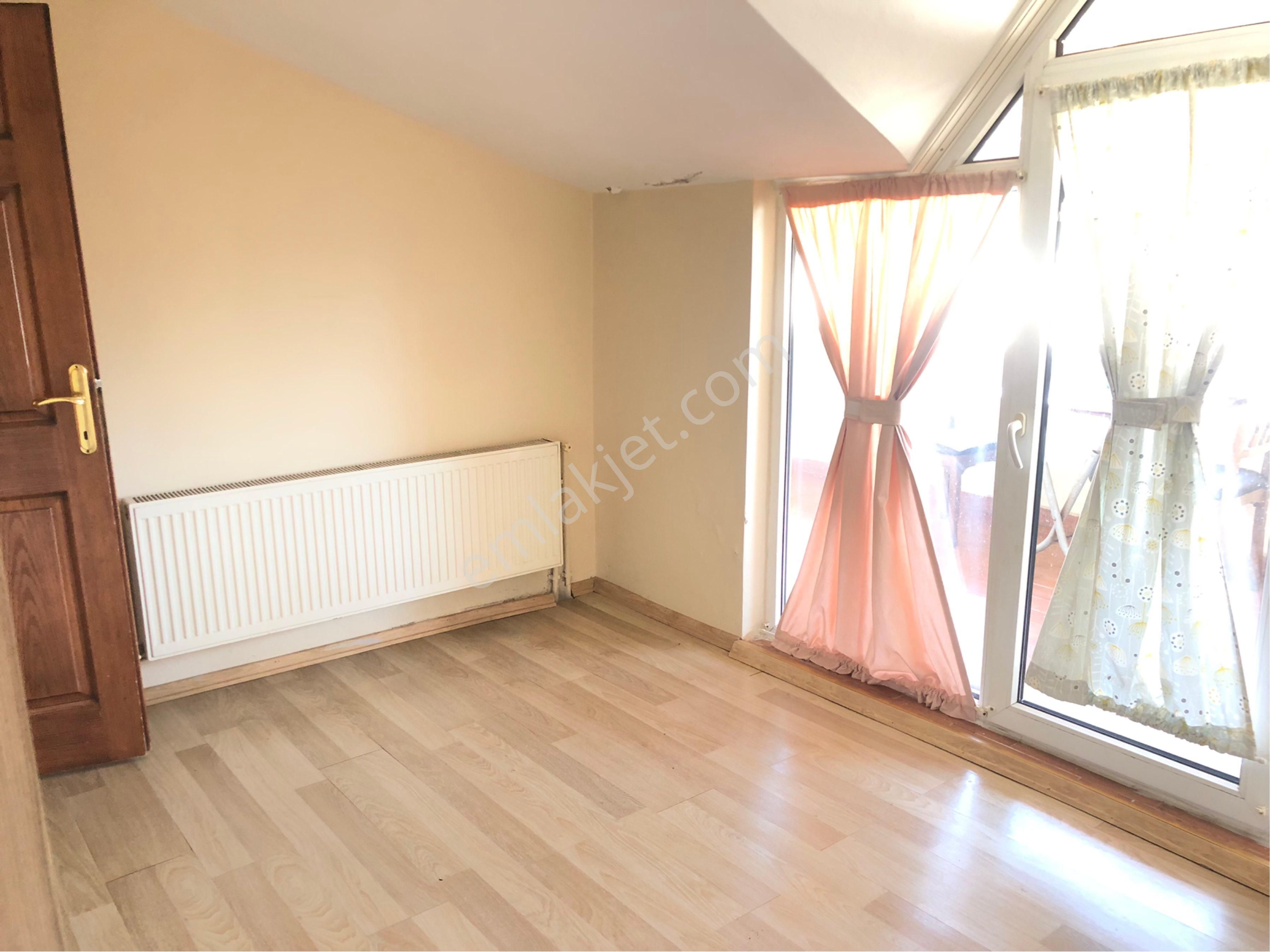 İstanbul Tuzla İstasyon Mahallesi'nde Site İçerisinde Kiralık 4+1 Dubleks Daire - Görsel 33