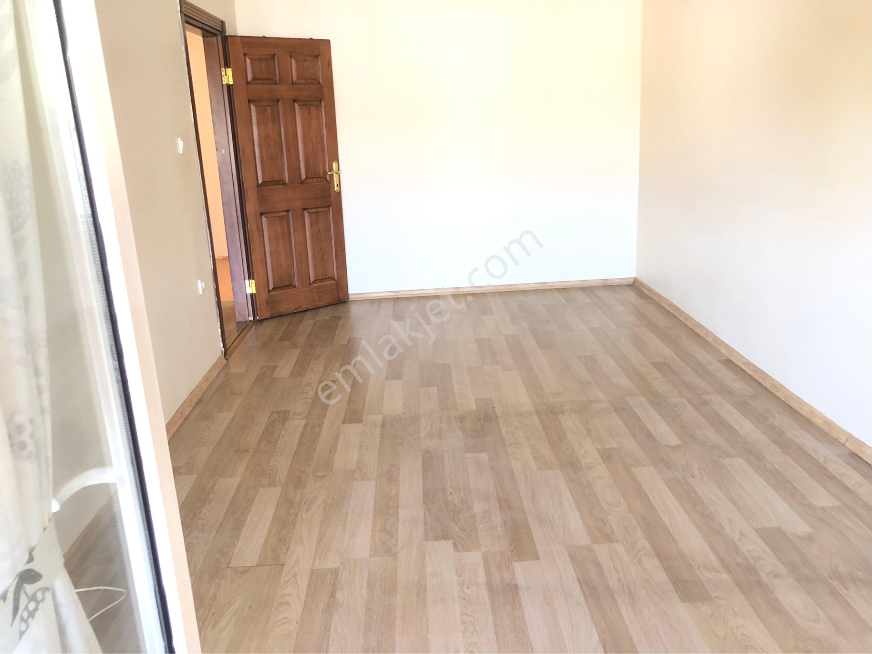 İstanbul Tuzla İstasyon Mahallesi'nde Site İçerisinde Kiralık 4+1 Dubleks Daire - Görsel 31