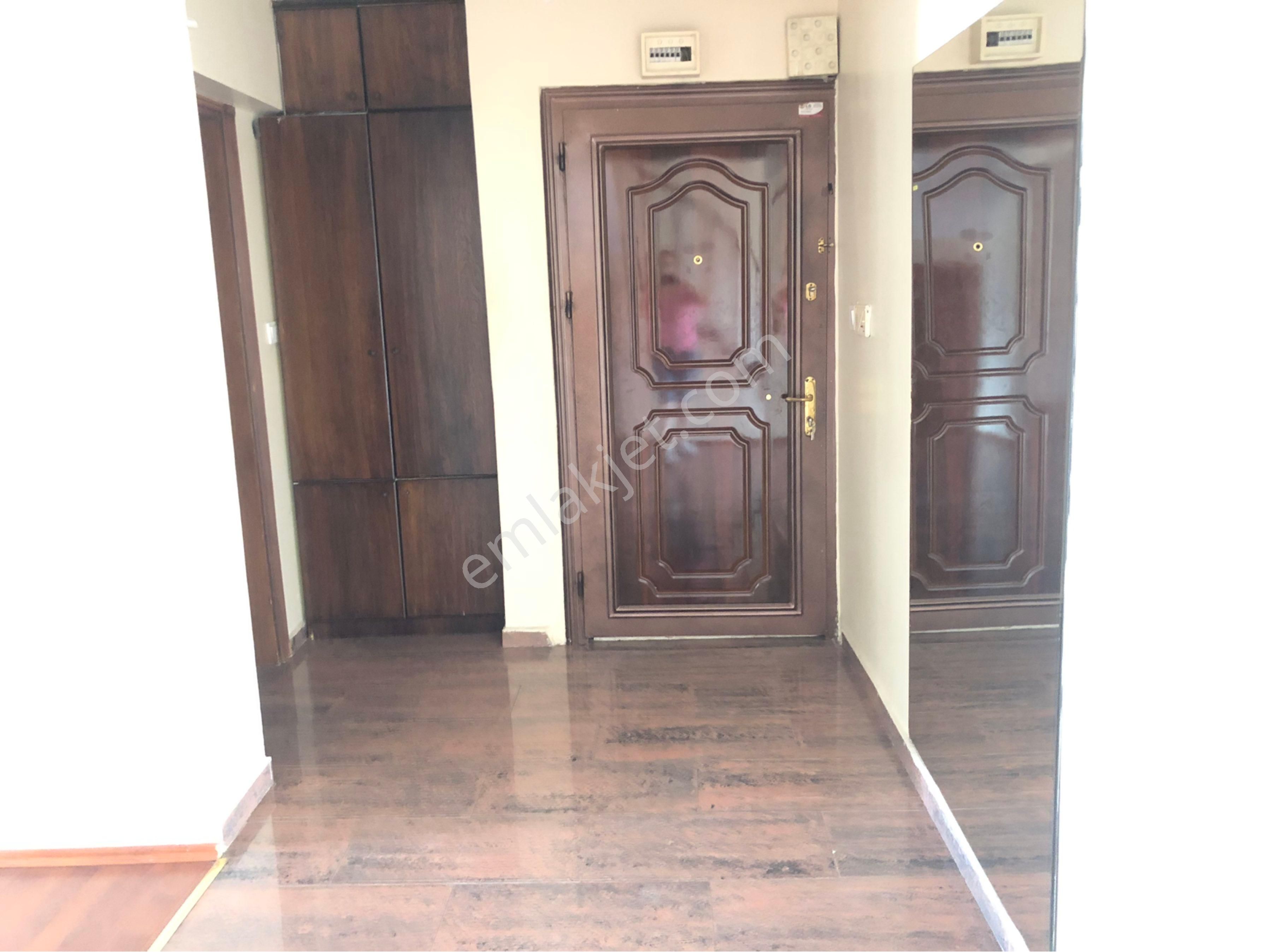 İstanbul Tuzla İstasyon Mahallesi'nde Site İçerisinde Kiralık 4+1 Dubleks Daire - Görsel 3