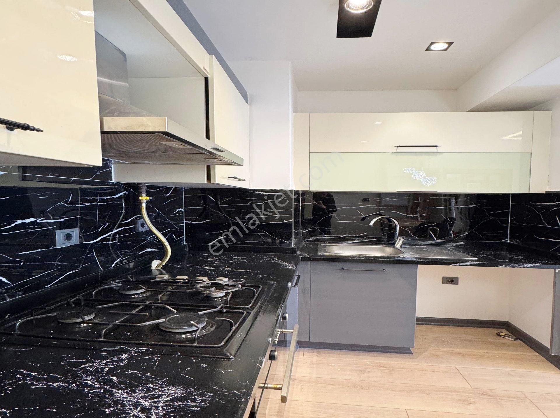 Vira Yapı'dan Beykent Metrobüs Durağı Arkası Site İçi Full Sosyal Alanlı 2+1 Satılık Daire ! - Görsel 15