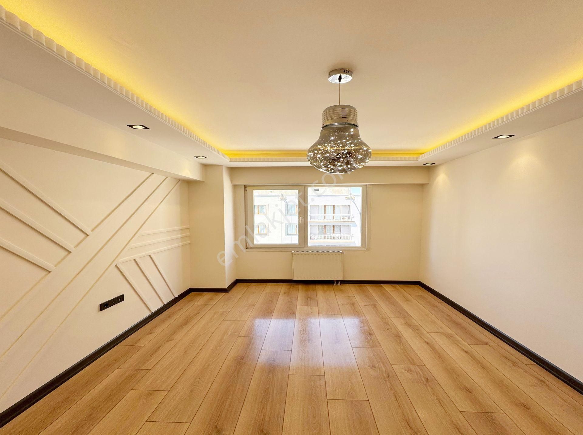 Vira Yapı'dan Beykent Metrobüs Durağı Arkası Site İçi Full Sosyal Alanlı 2+1 Satılık Daire ! - Görsel 17