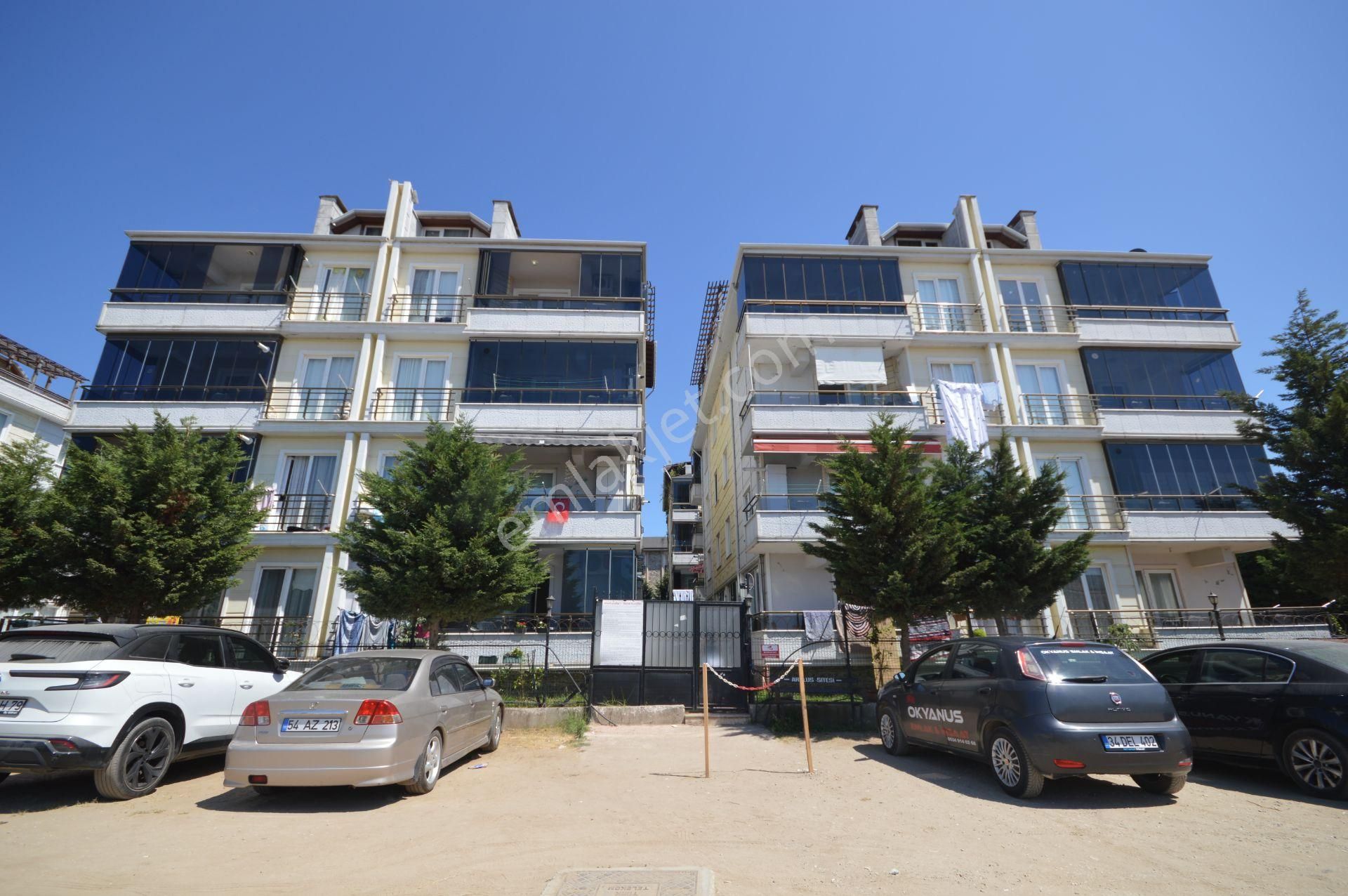 🏘️ Site İçi, Havuzlu Ve Harika Konumda