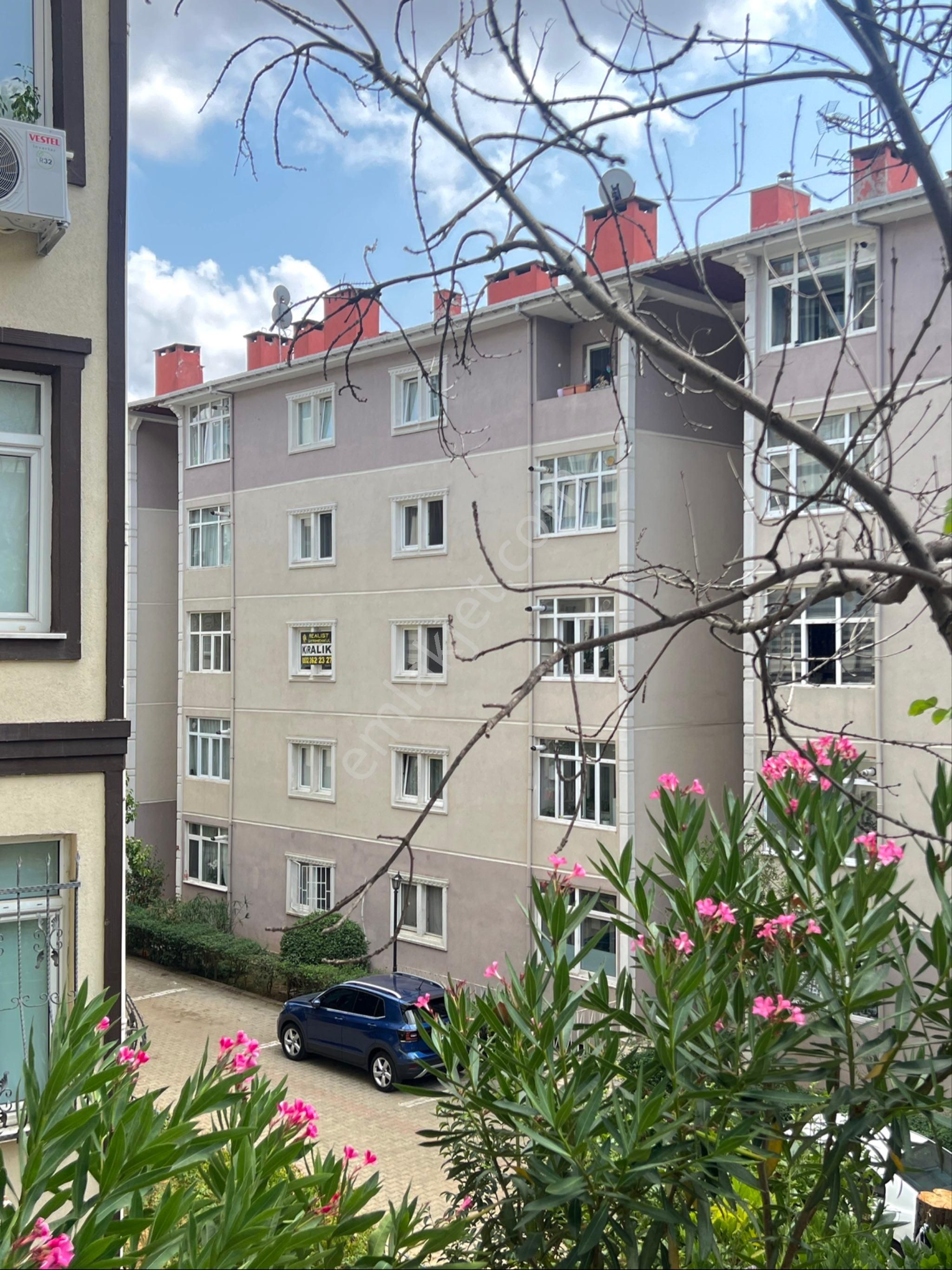 Ata 2 Sitesinde Çıkışa Çok Yaın 2+1 Kiralık Daire