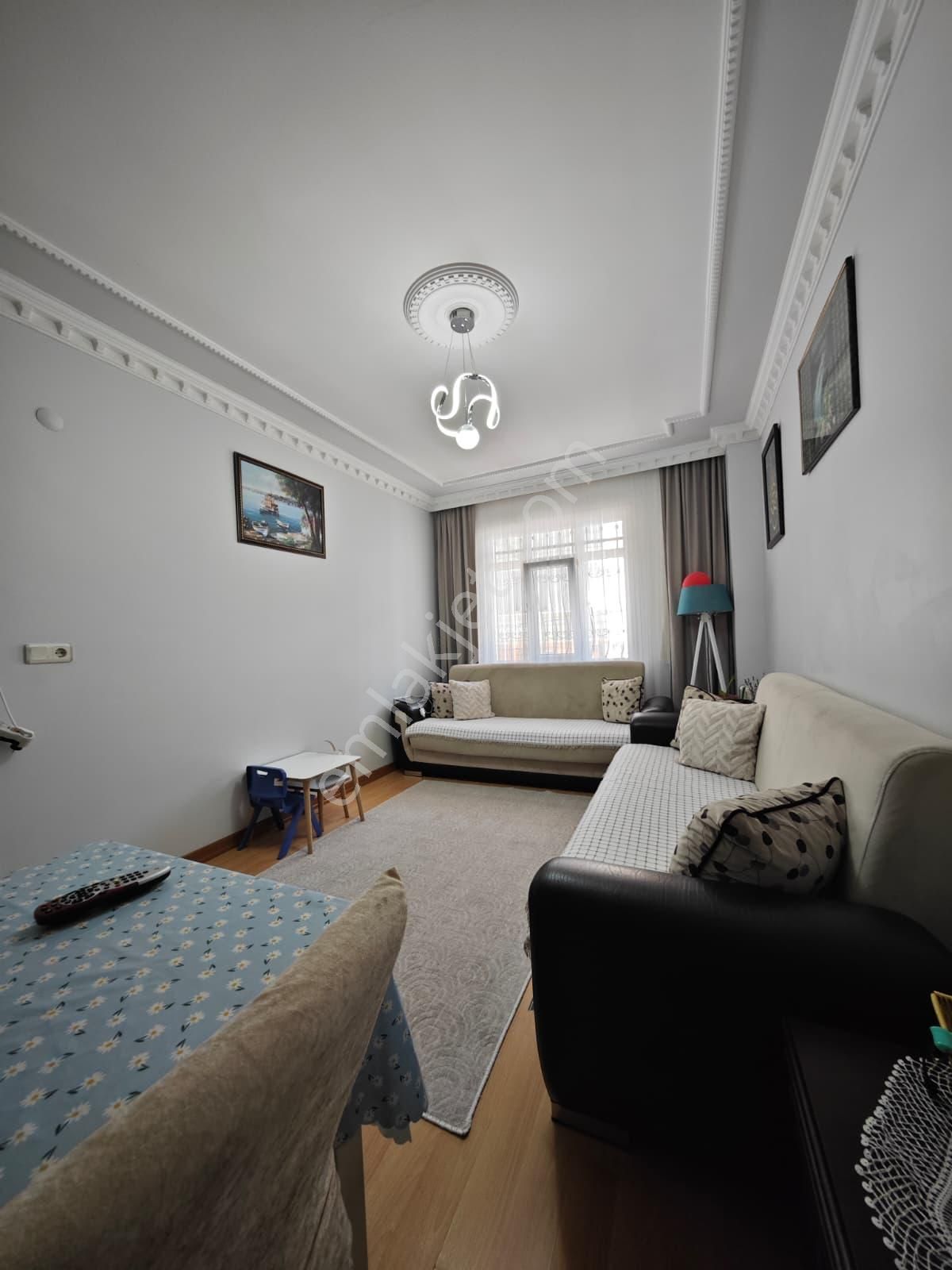Esenyurt Kırac,ta 2+1 Yüksek Giriş Ara Katı Emsalinde