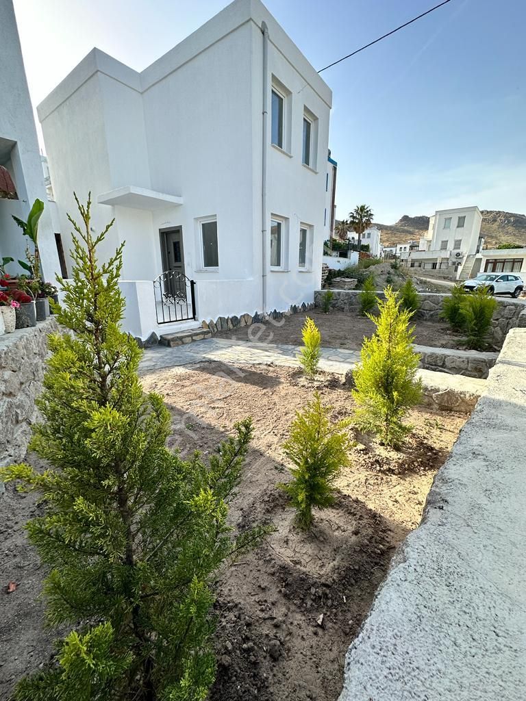 Akyarlar' Da Bahçeli Müstakil 2+1 Sıfır Villa - Görsel 2