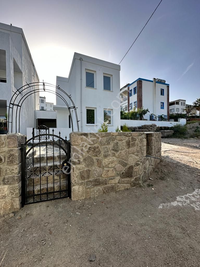 Akyarlar' Da Bahçeli Müstakil 2+1 Sıfır Villa - Görsel 6