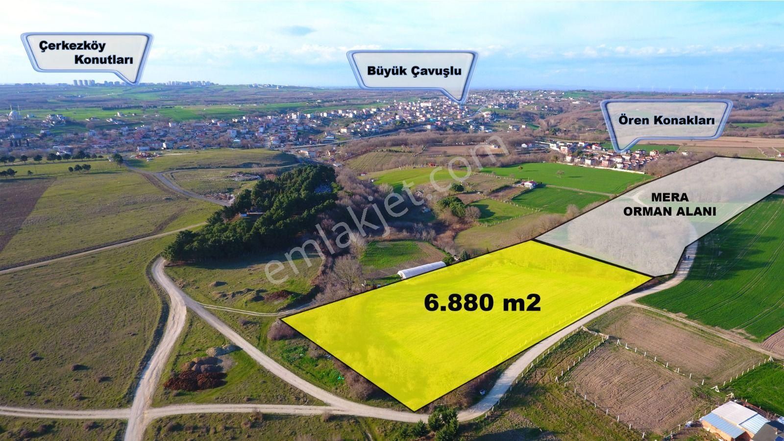 Ege Gayrimenkulden Büyükçavuşluda 6880 M2 Tarla