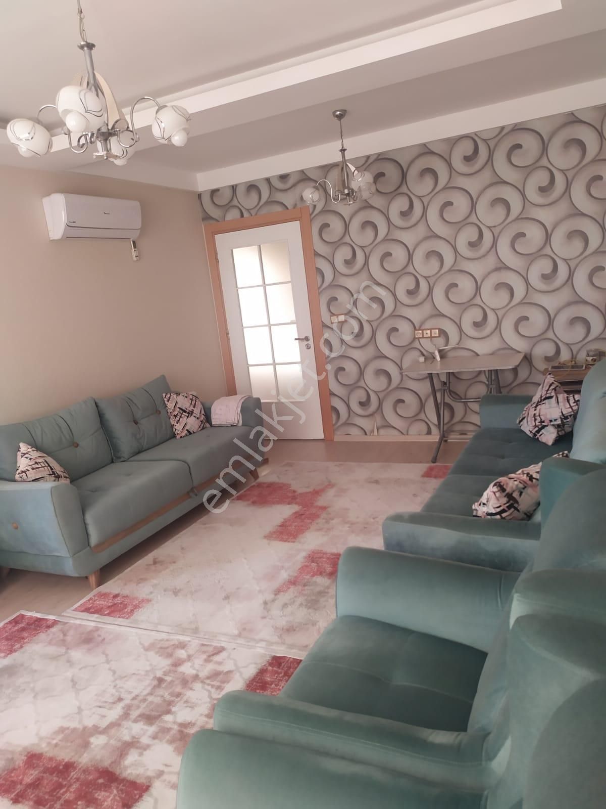 Adana Sarıçamda Stadyum Yanında Göl Manzara Full Yeni Eşyalı 3+1 Kiralık Daire