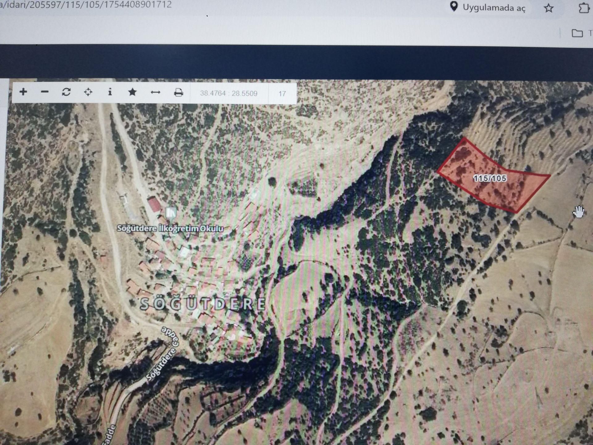 Egesden Manisa Söğütderede Satılık Tarla