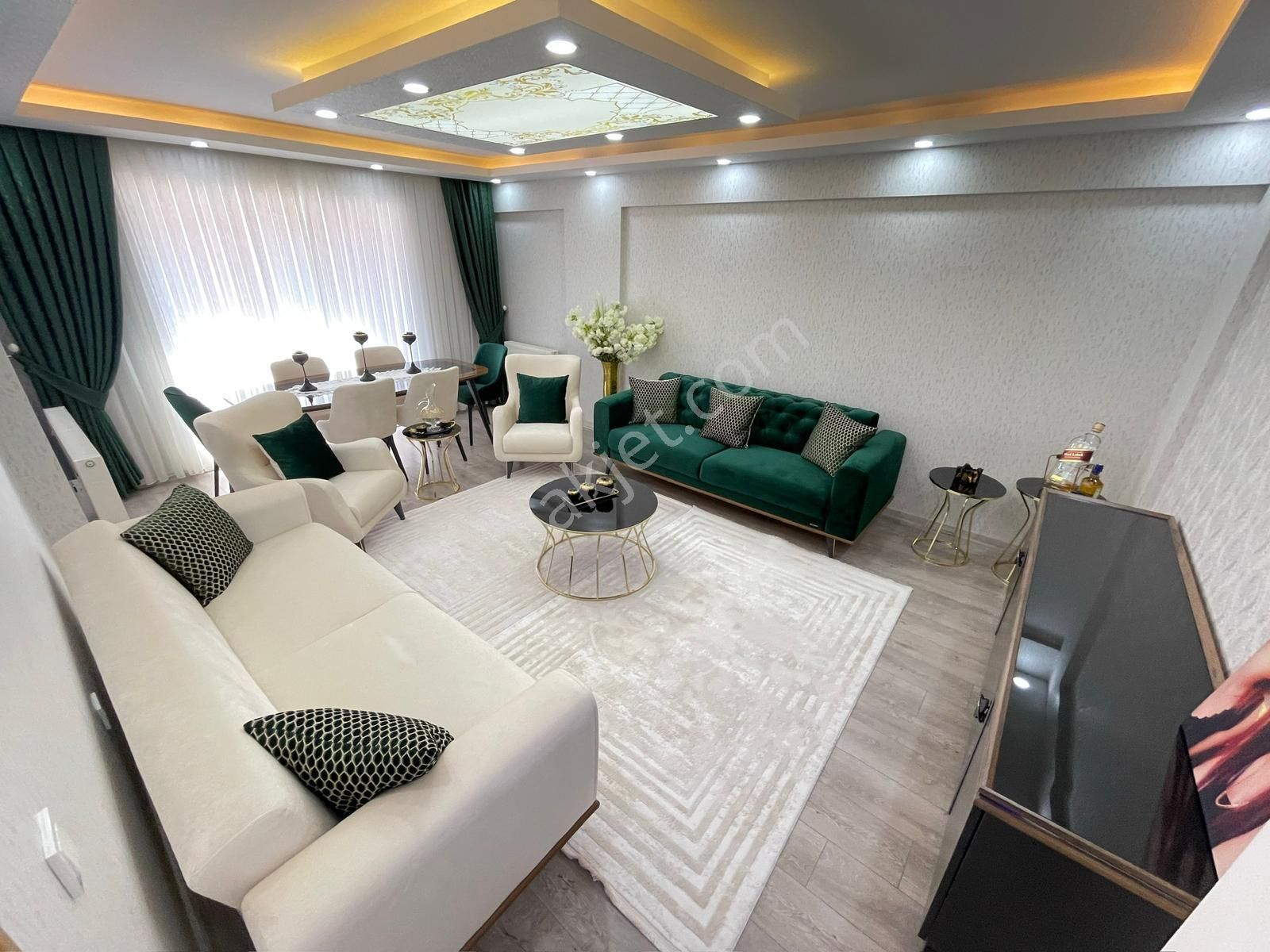 Bağlum Karakaya'da Yeni Bina Asansörlü Katta Mega Lüx 3+1 Daire