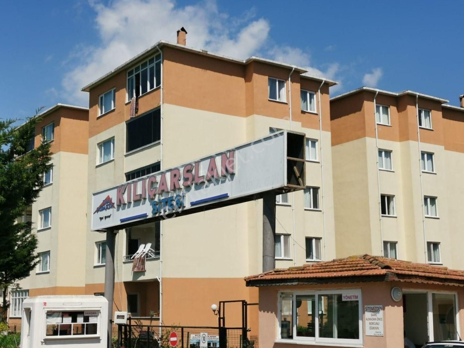Silivri Çanta’da Boş 3+1 – Havuzlu Site – Takasa Uygun