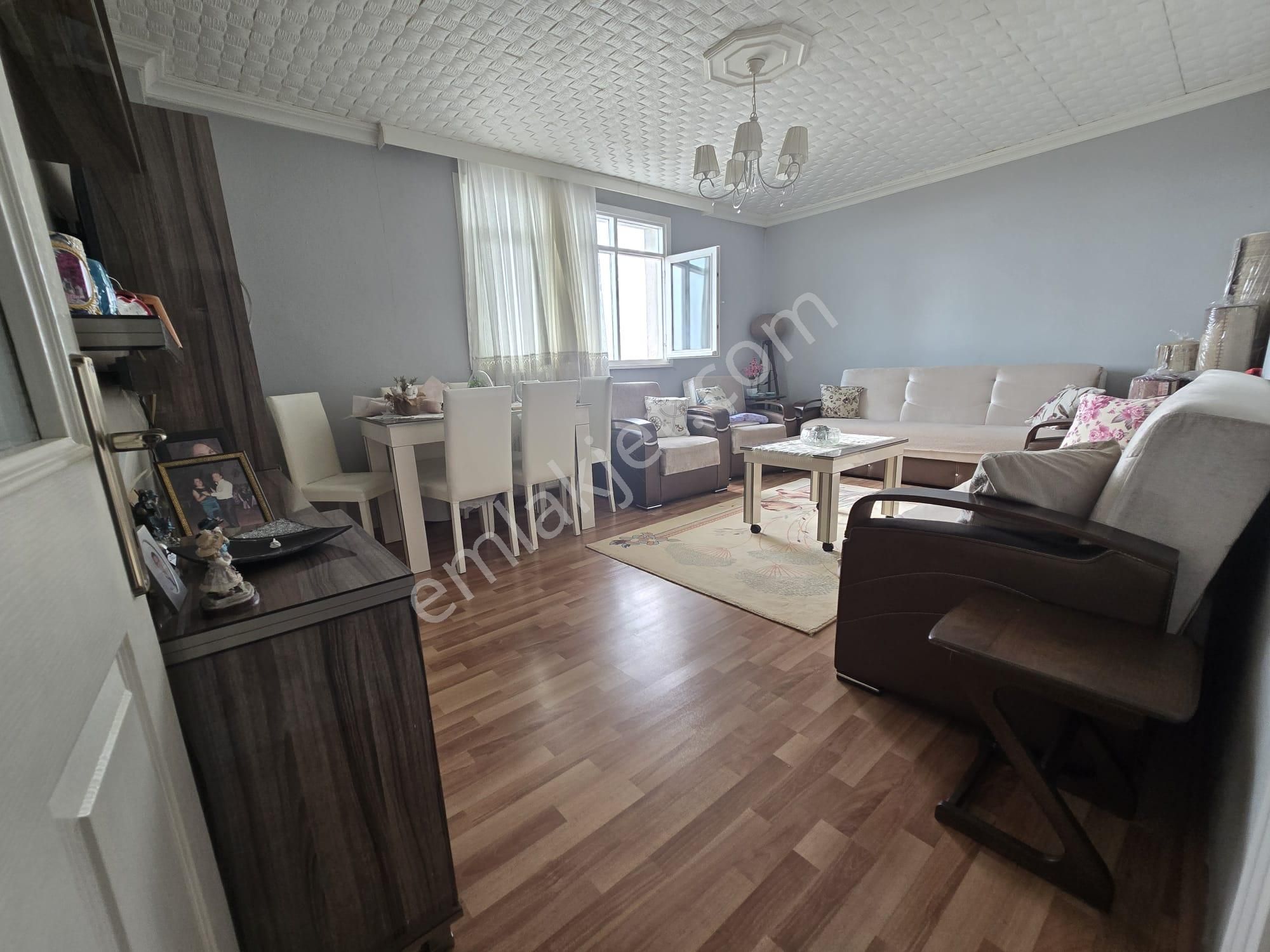 Eurocity Den Emsalsiz Deniz Manzaralı Teraslı 3+1 Daire