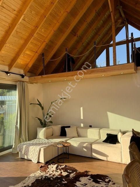 Kemalpaşa Ulucak Mevkiinde Satılık Ahşap Ev - Görsel 5