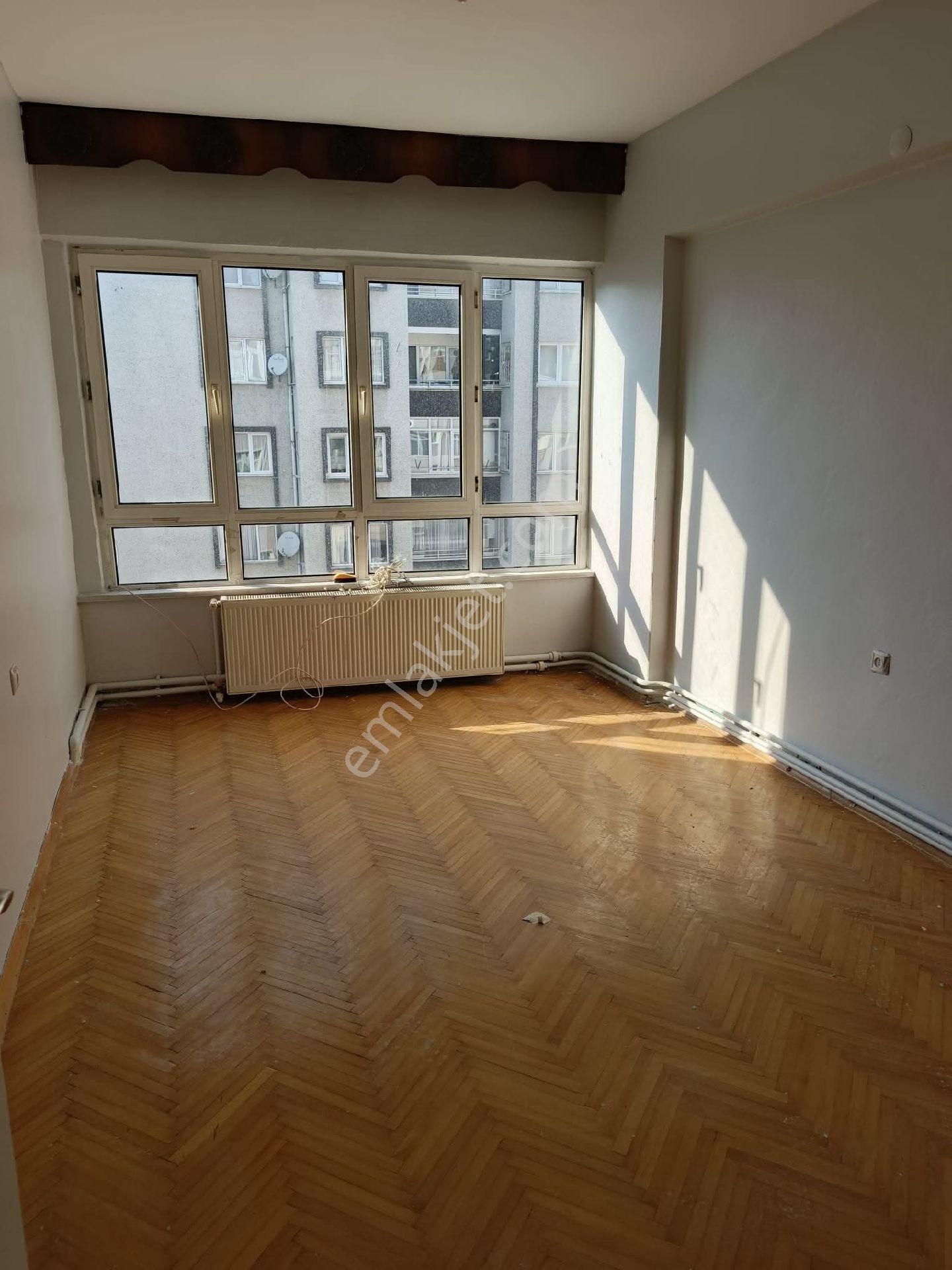 Samsun İlkadım Rasathane Mahallesi'nde Asansörlü 2+1 Kiralık Daire