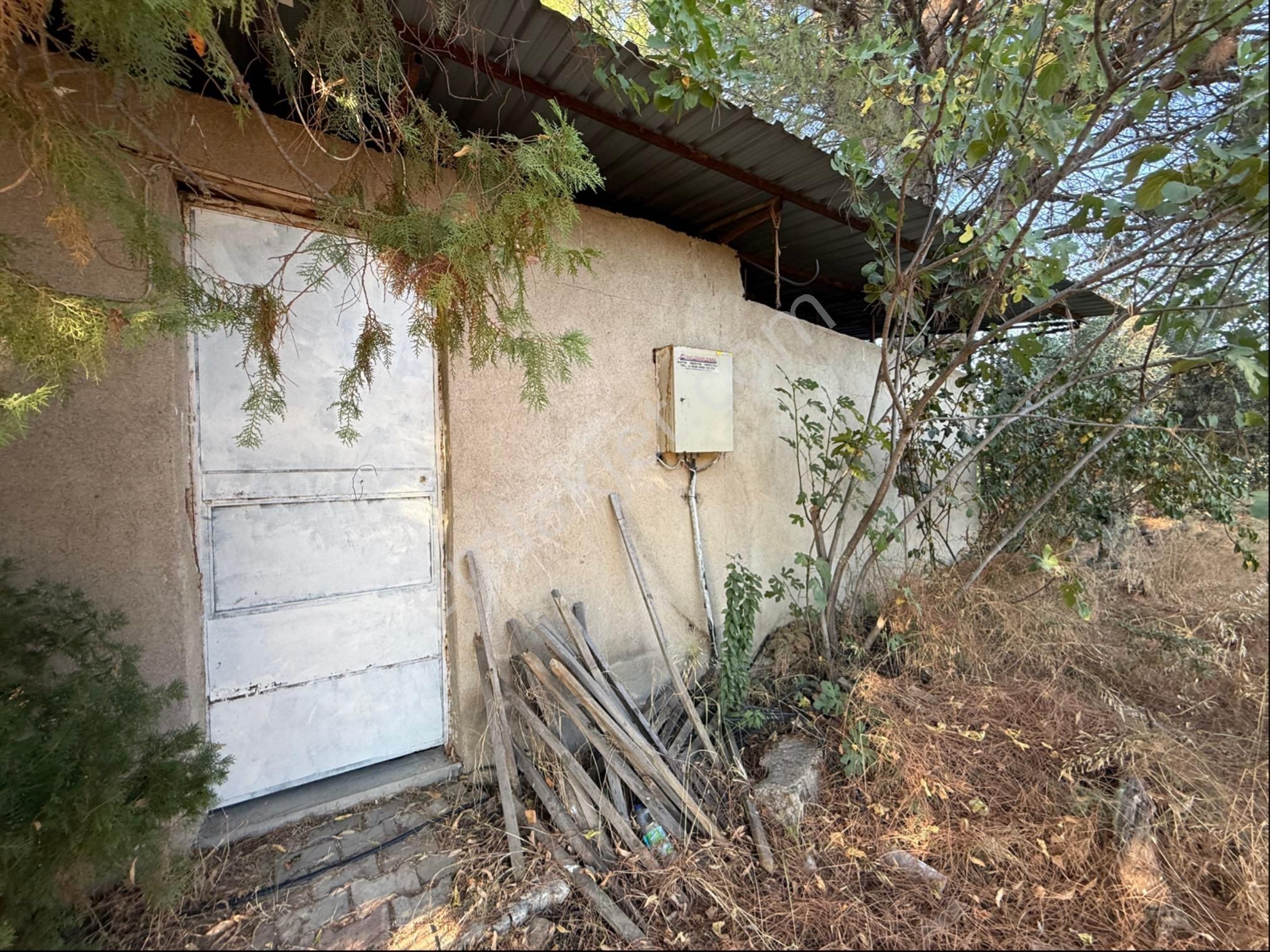 Kemalpaşa Örnekköy Okul Yolu Cad. 12 Dönüm Depolu Bahçe - Görsel 5