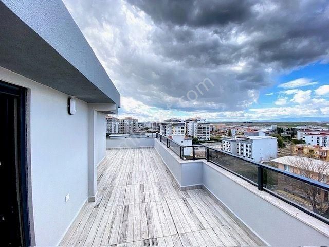 Ulukentte Satılık 3+1 Satılık Kiracılı Çatı Dublexi - Görsel 8