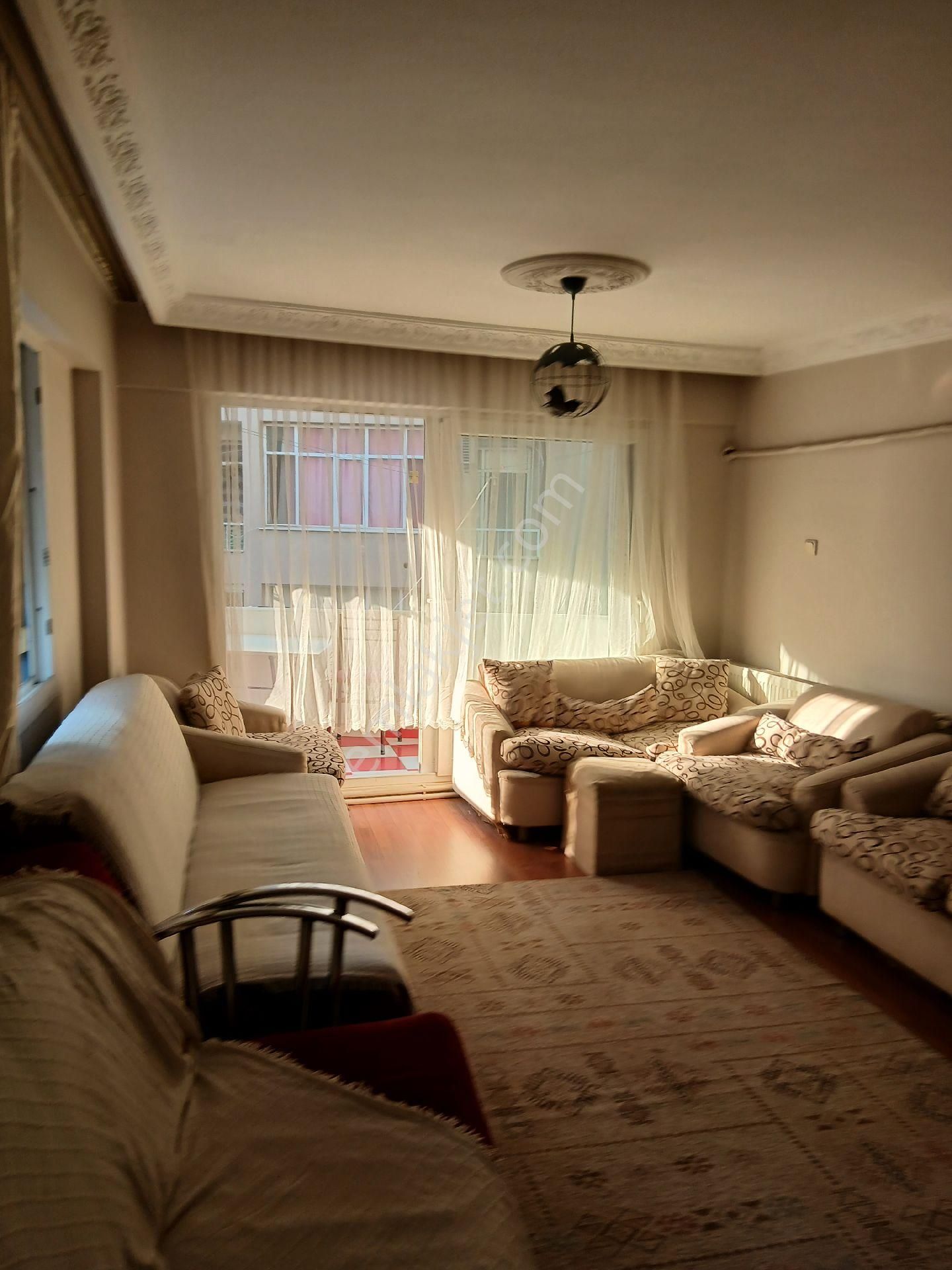 Üçyolda Atilla Mah Eşyalı 3oda 1salon Bakımlı Temiz Necladan Kiralıktır