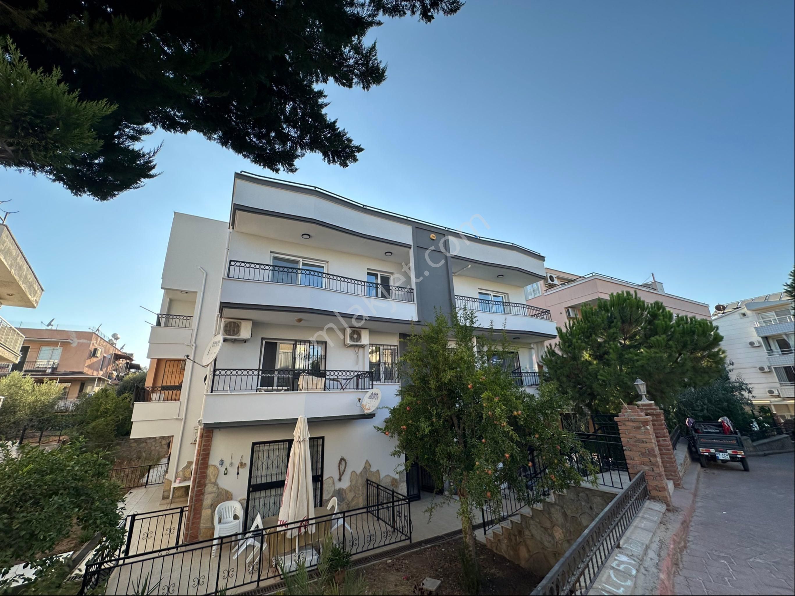 Didim Çamlıkta Satılık Denize 50mt. 2+1 Geniş Balkonlu Daireler