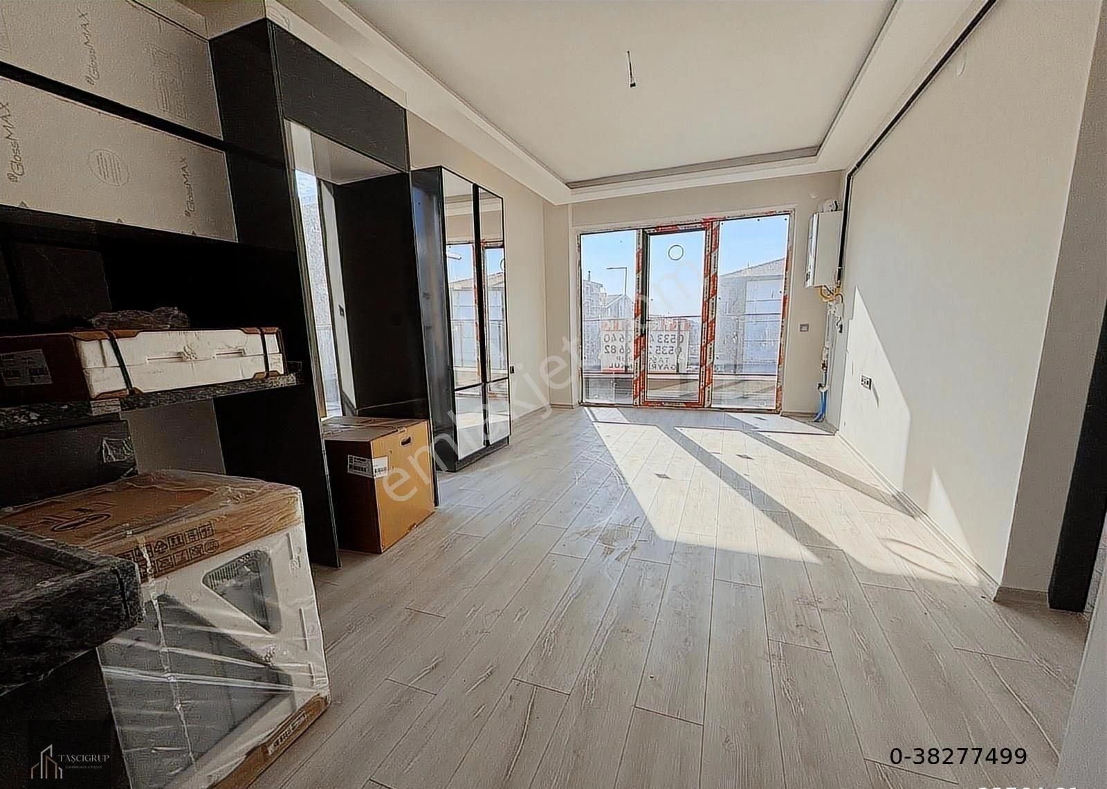 Taşcı Grup Gayrimenkul'den İncek'te 2.katta Sıfır Kiralık Daire