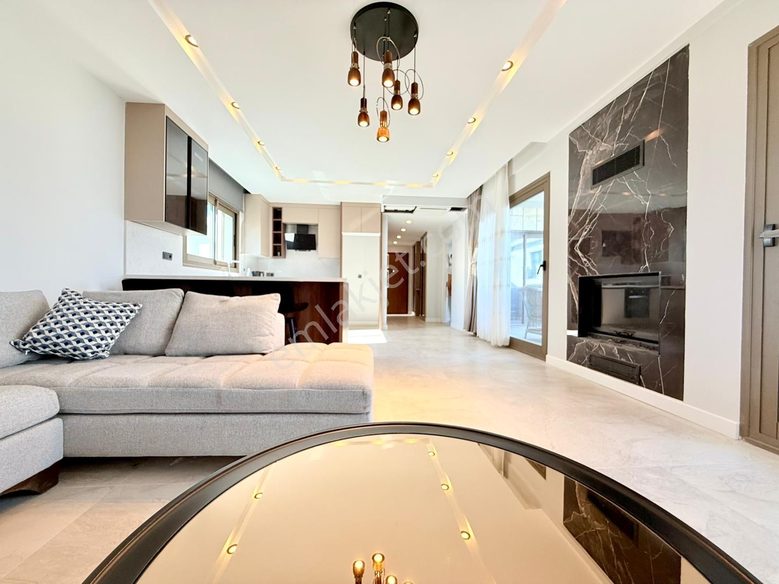 Guvenlık-manzara-özel Havuz/otopark-bahçe-monern Mimari-akıllı Ev-tamamı Müstakil - Görsel 16