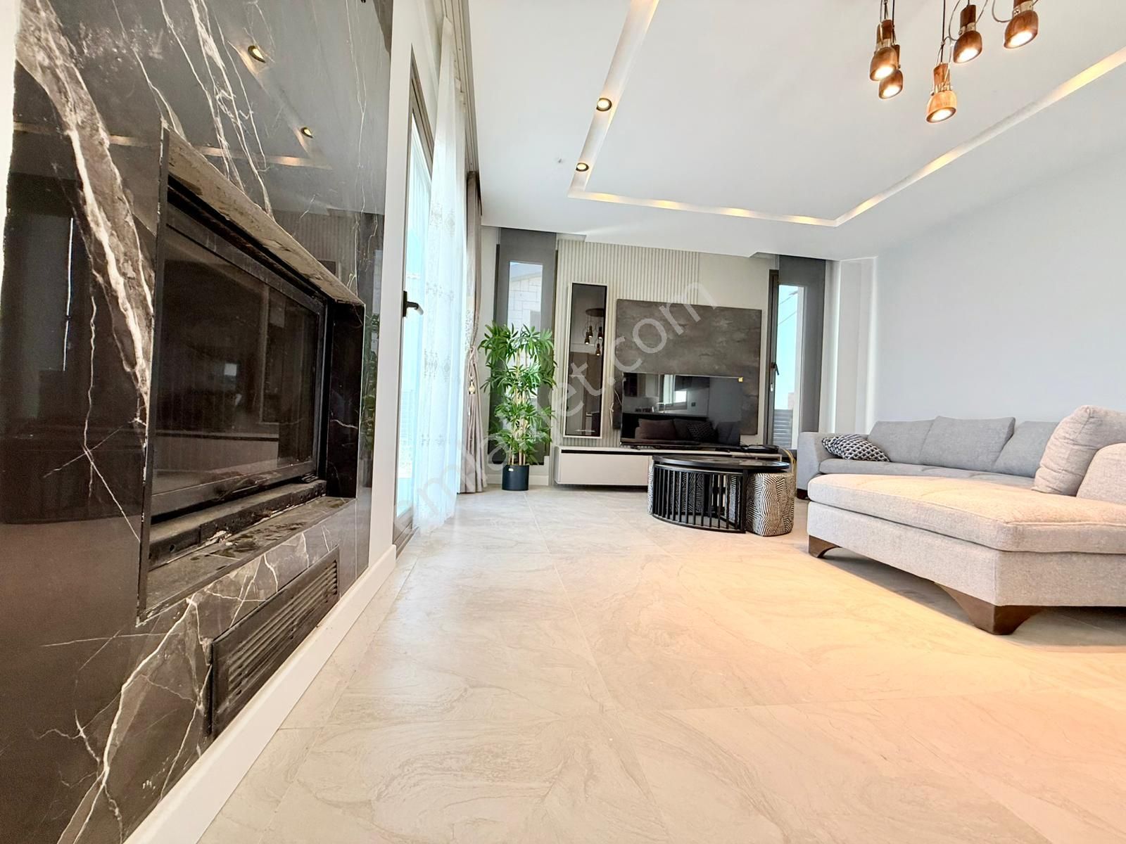 Guvenlık-manzara-özel Havuz/otopark-bahçe-monern Mimari-akıllı Ev-tamamı Müstakil - Görsel 17