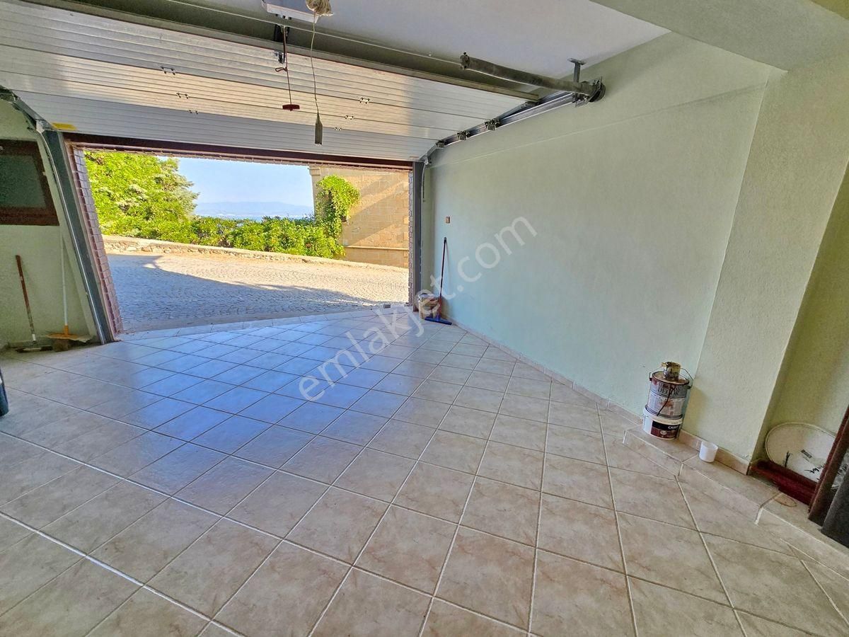 Altınoluk Satılık Müstakil Villa / Deniz Manzaralı / Merkezde / Özel Yapım / Otoparklı - Görsel 30