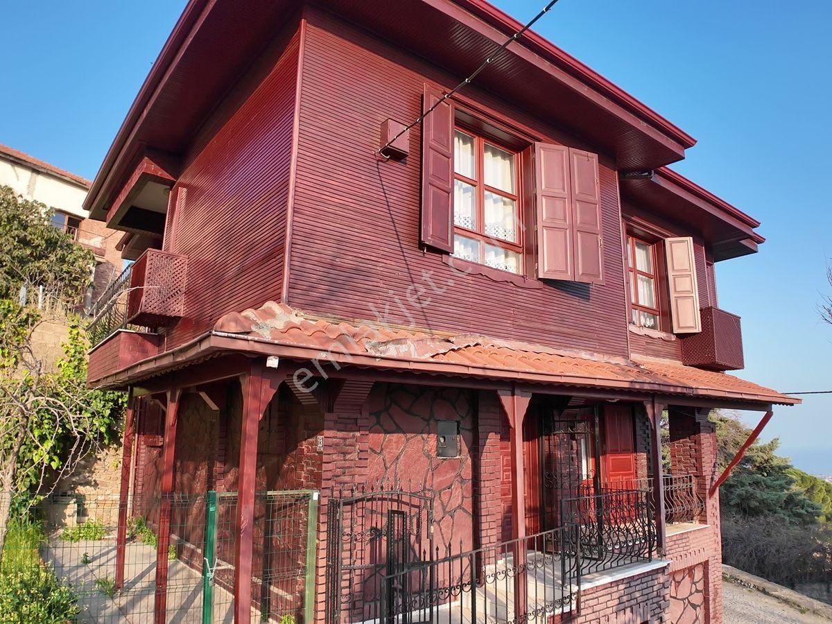 Altınoluk Satılık Müstakil Villa / Deniz Manzaralı / Merkezde / Özel Yapım / Otoparklı - Görsel 2