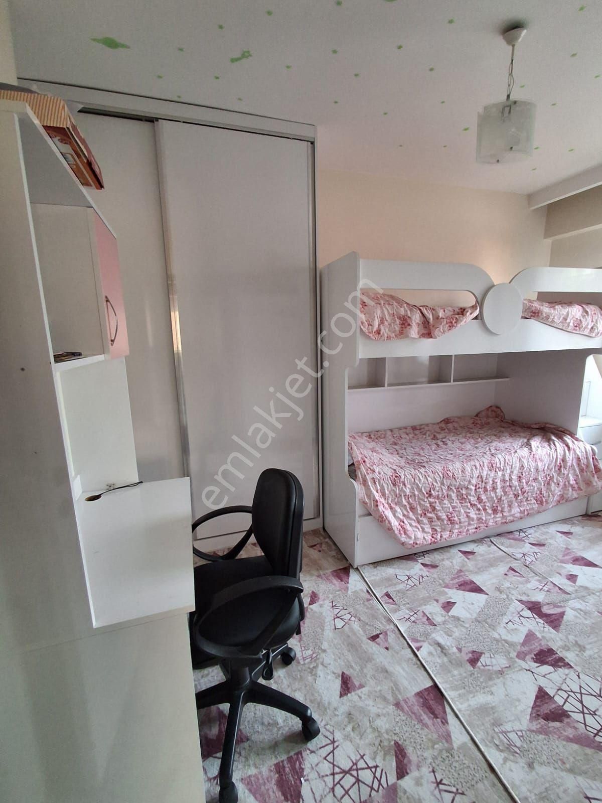 Dokuz Kavaklar Mahallesinde Sattılık Lüks Daire - Görsel 10