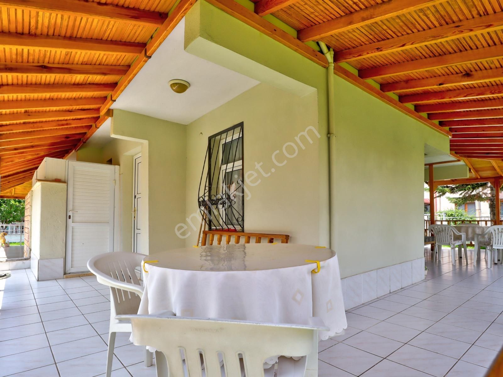 Kabakum Bankacılar Sitesin'de, Denize 100 M, 2+1 Satılık Yazlık - Görsel 15