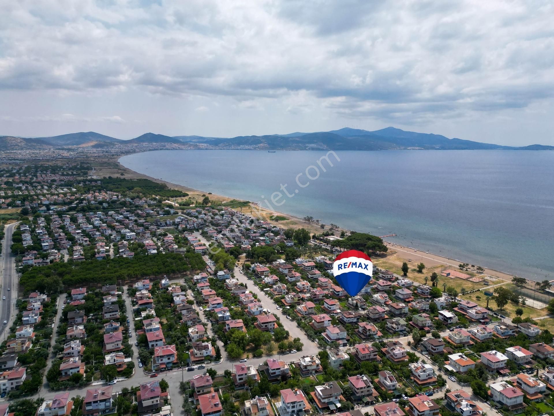 Kabakum Bankacılar Sitesin'de, Denize 100 M, 2+1 Satılık Yazlık - Görsel 2