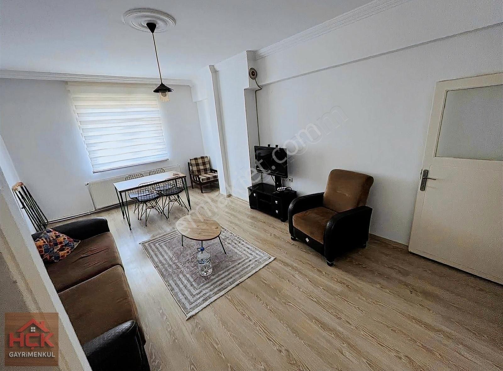 Hçk'dan Belediyenin Karşısında 2+1 Eşyalı Kiralık No: 14