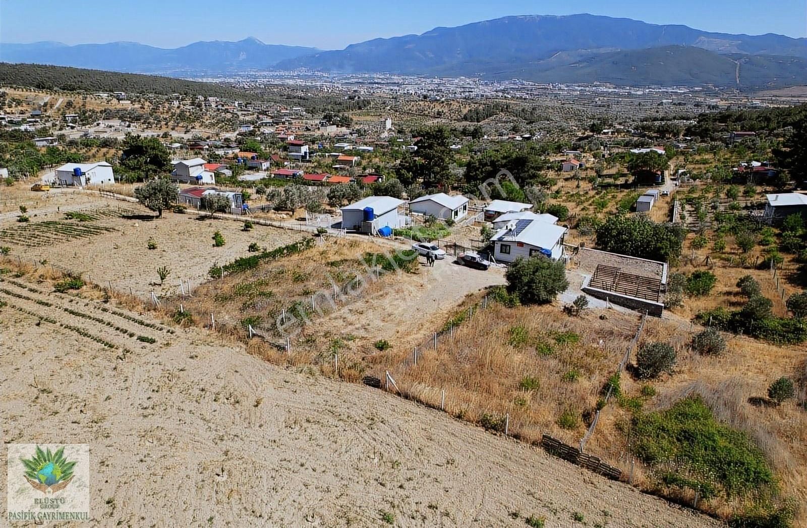 Pasifikten Bornova Yakaköyde 400 M² Eşsiz Bahçeler - Görsel 5