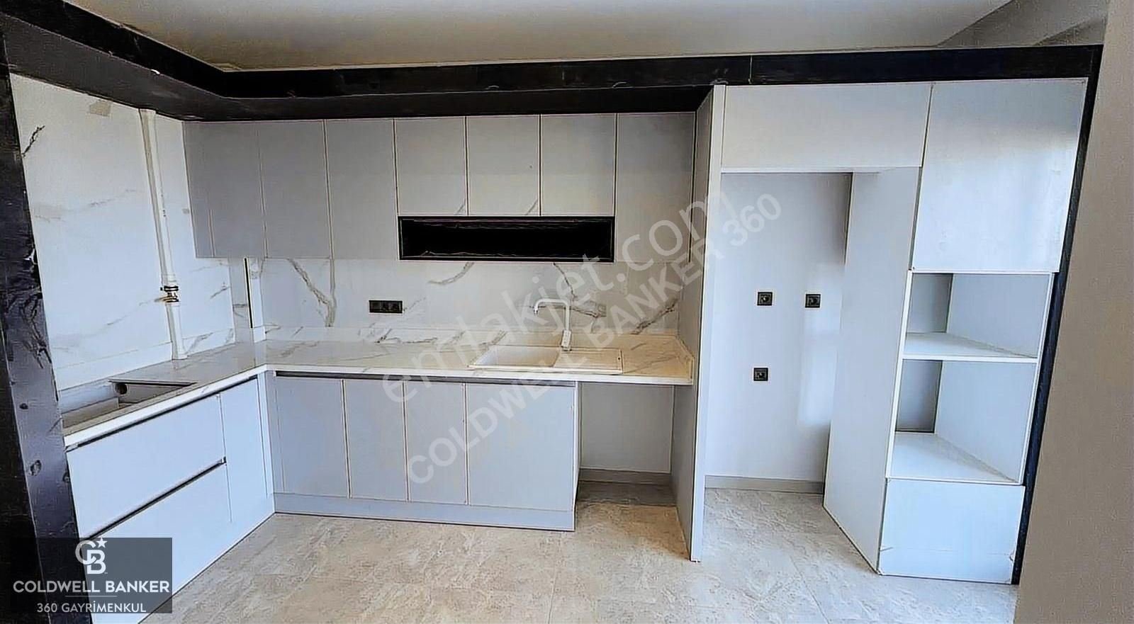 Satılık 3+1 Daire Bahçeli Deniz Manzaralı Kuşadası Değirmendere - Görsel 14