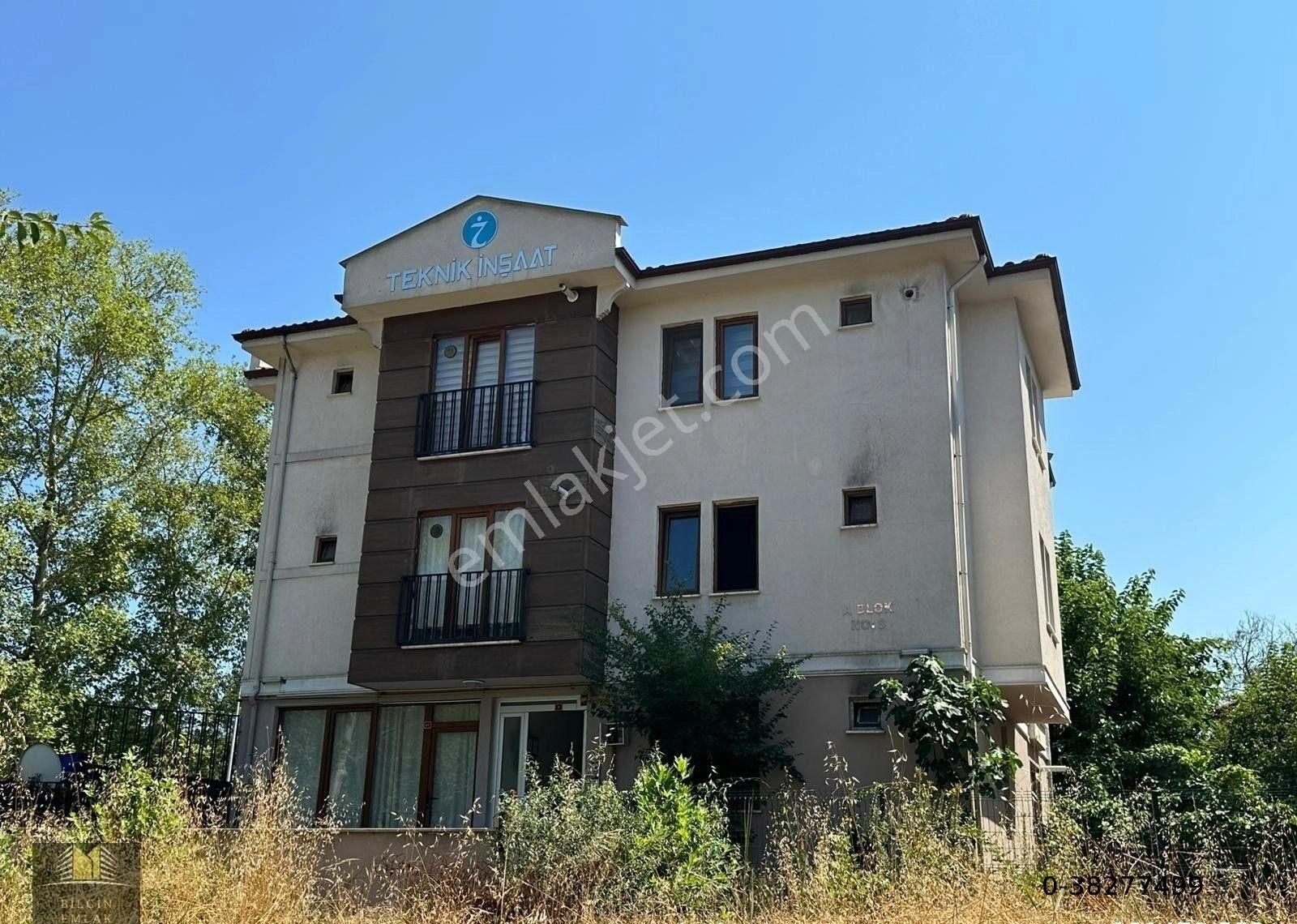 Bilgin Emlkatan Merkezi Konumda Kullanışlı 1+1 Kiralık Daire
