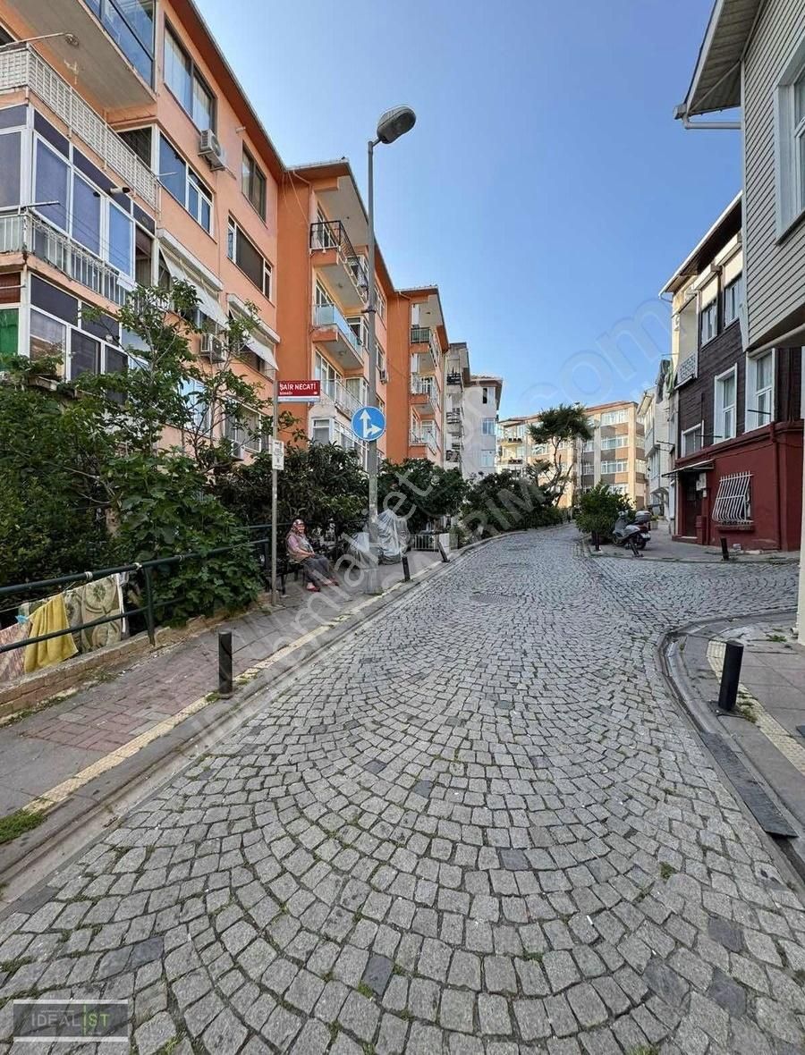 Ortaköy'de Sahile Yakın Nezih Sokakta 2+1 Ferah Daire - Görsel 2