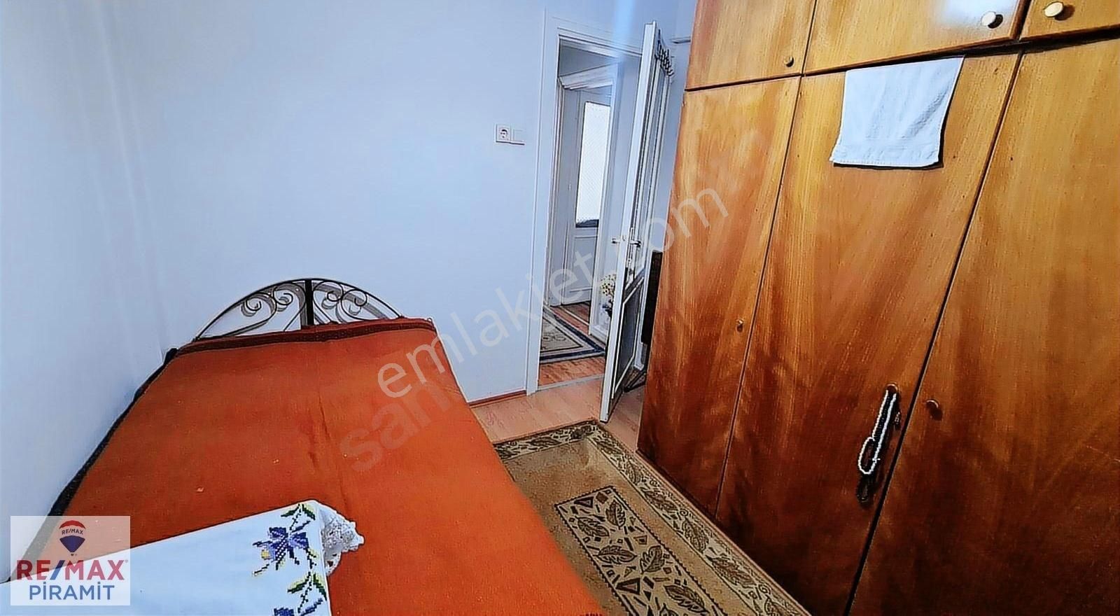2+1 Kat Mülkiyetli Taşınmaya Hazır Boş Ve Eşyalı Satılık Daire - Görsel 5