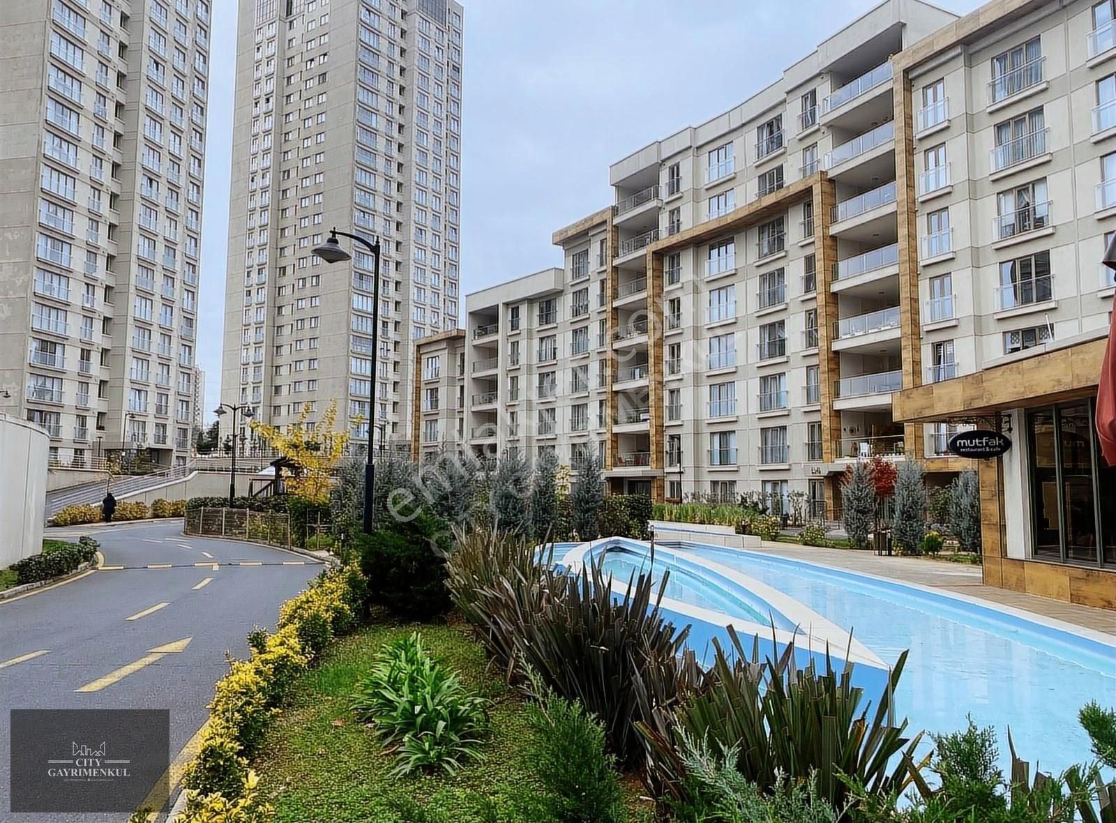 Metropark Teknikyapı 1+1 Boş 62 M2 Satılık Daire