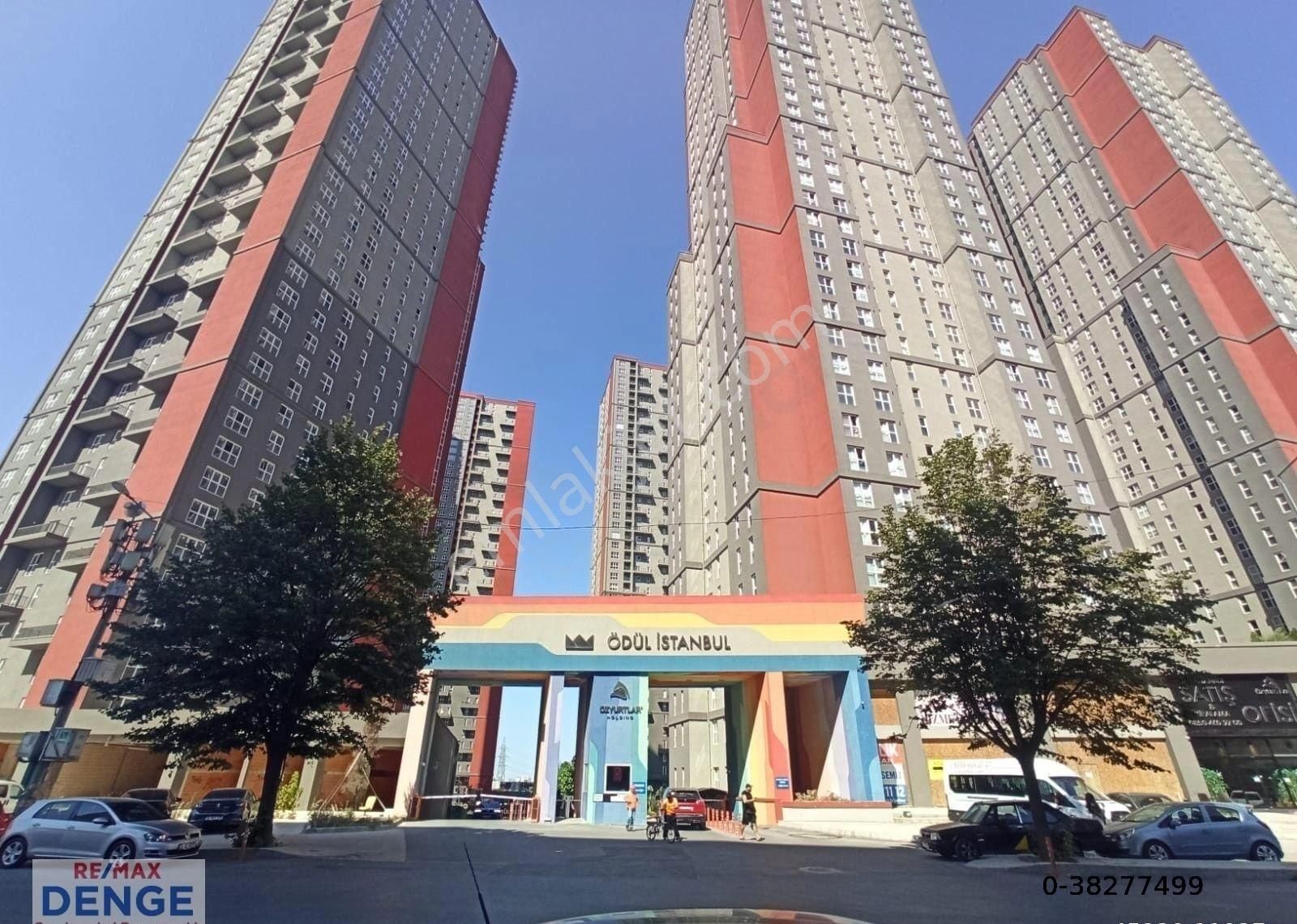 Esenyurt Ödül İstanbul Sitesinde Kiralık Cadde Dükkan 470 M2