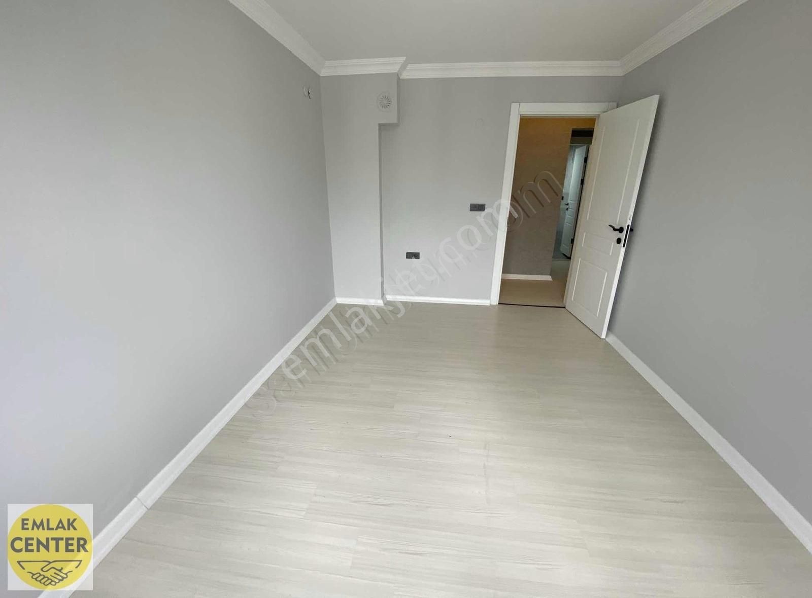Emlak Center'dan Muradiyede 3+1 Önü Açık Satılık Daire - Görsel 4